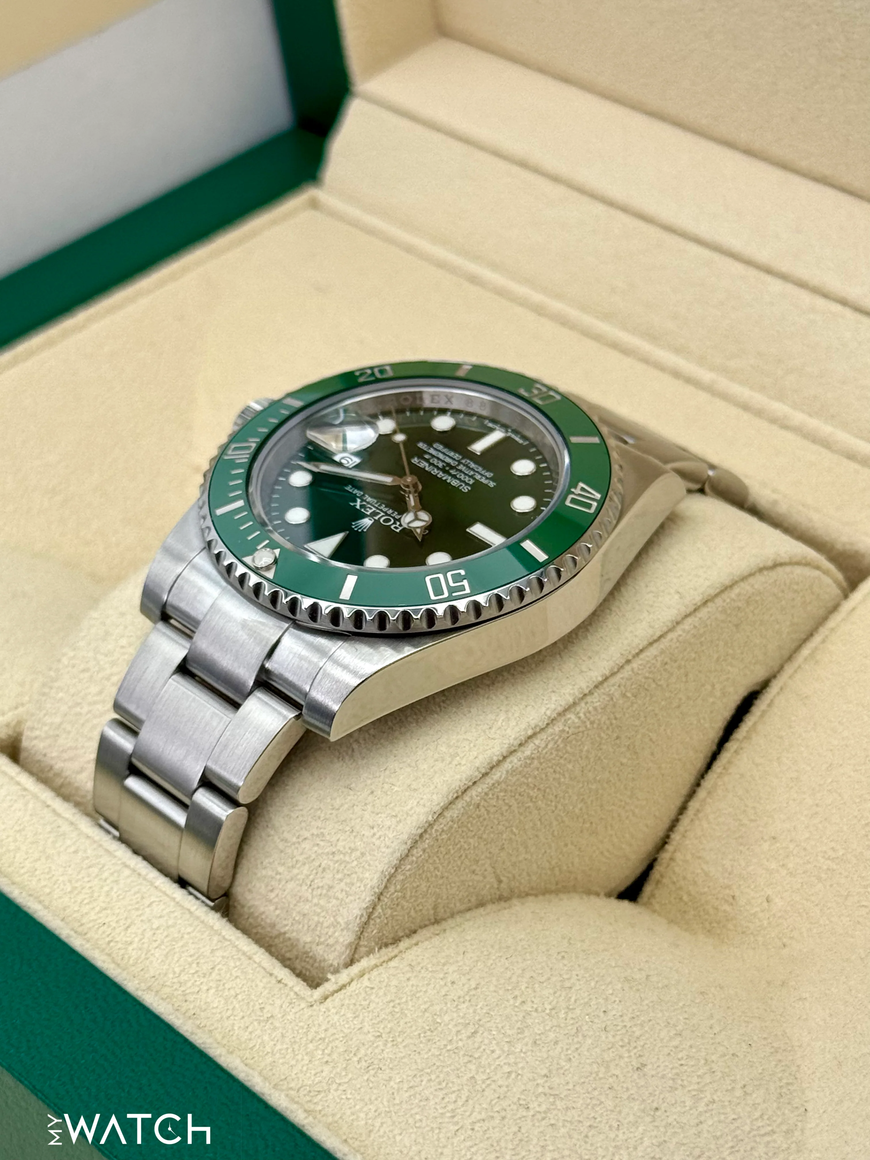 2015 Rolex Submariner “Hulk” 40mm 116610LV Green Dial - Image 7
