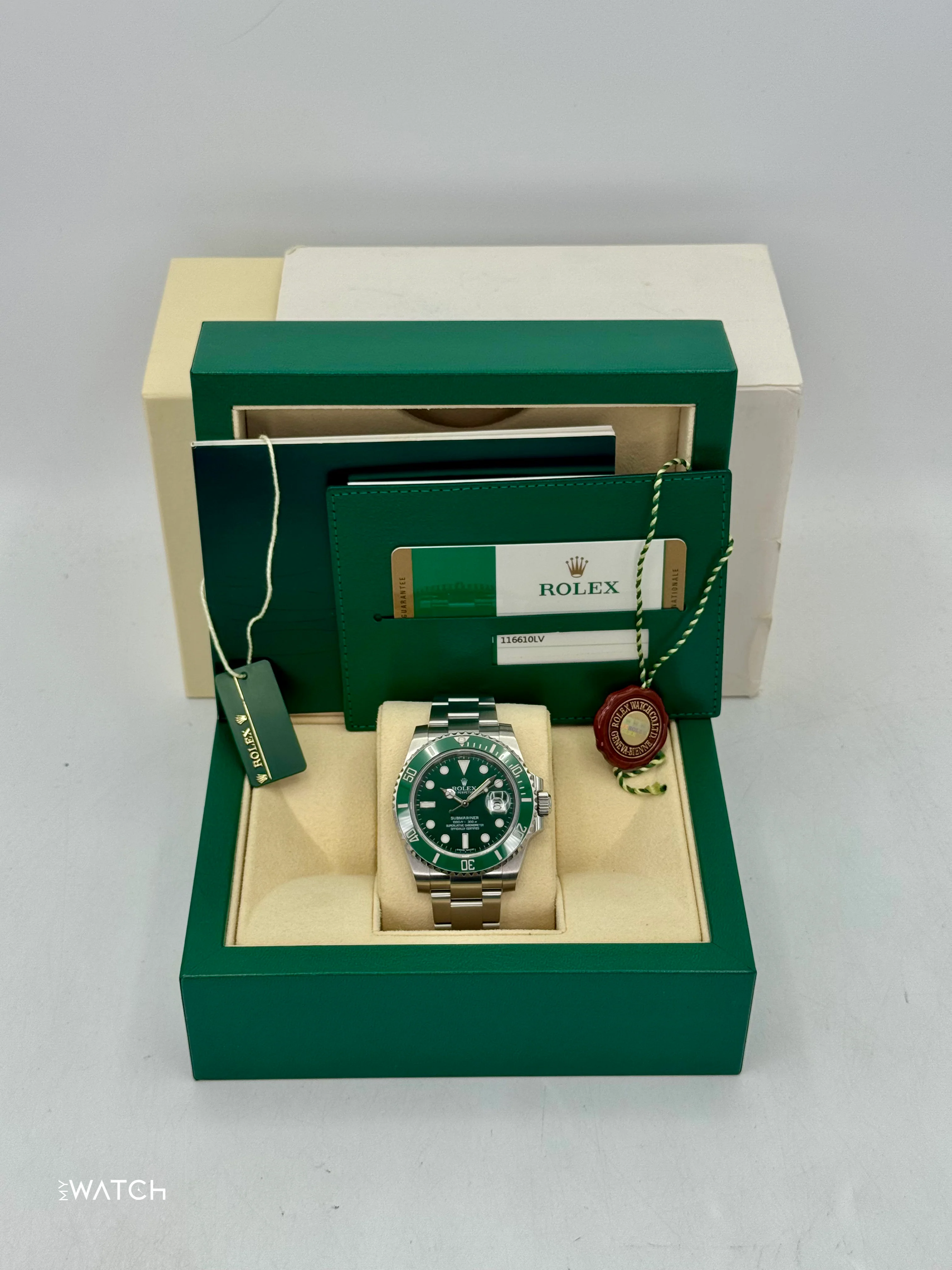 2015 Rolex Submariner “Hulk” 40mm 116610LV Green Dial - Image 9