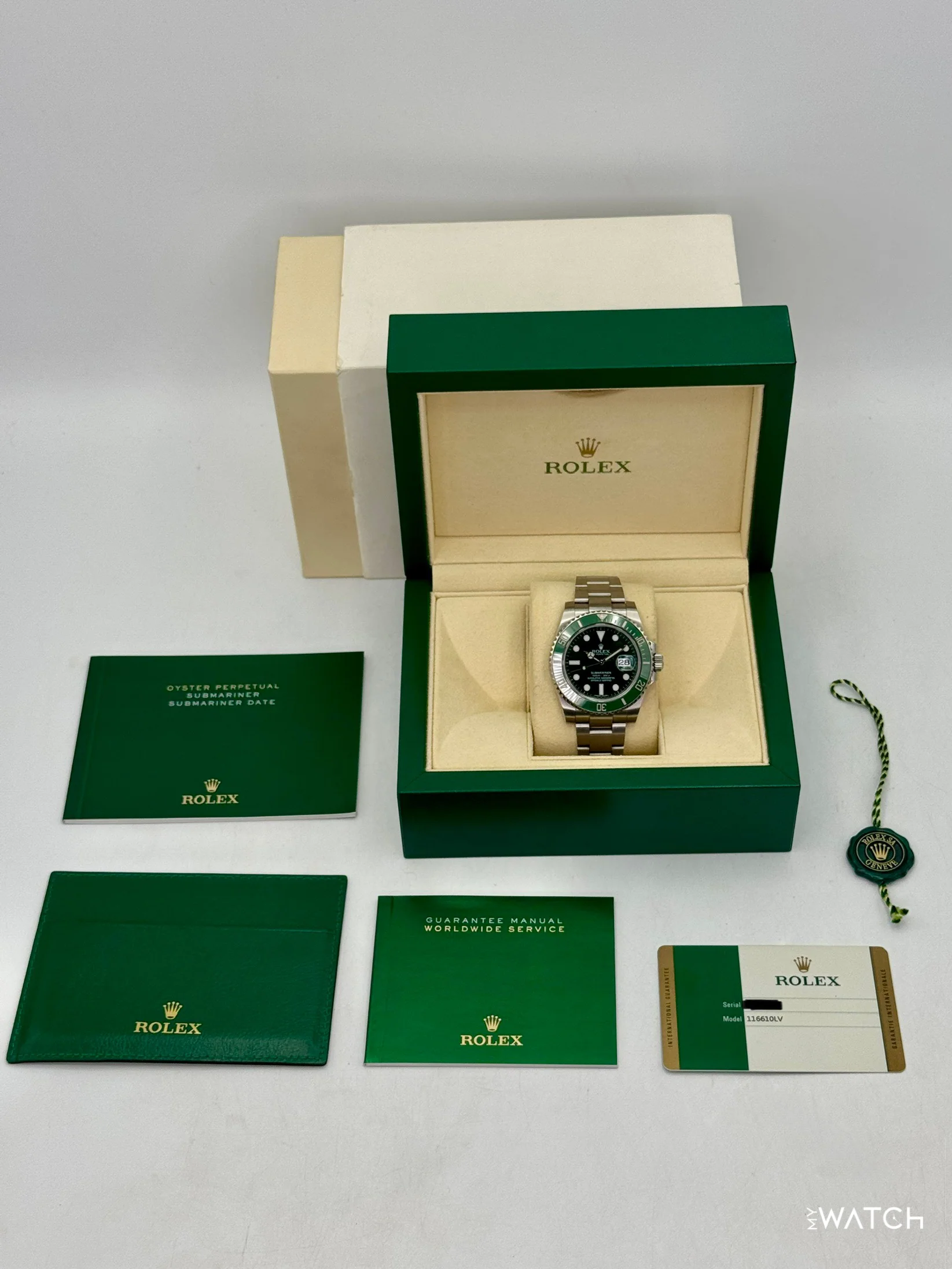 2015 Rolex Submariner “Hulk” 40mm 116610LV Green Dial - Image 10