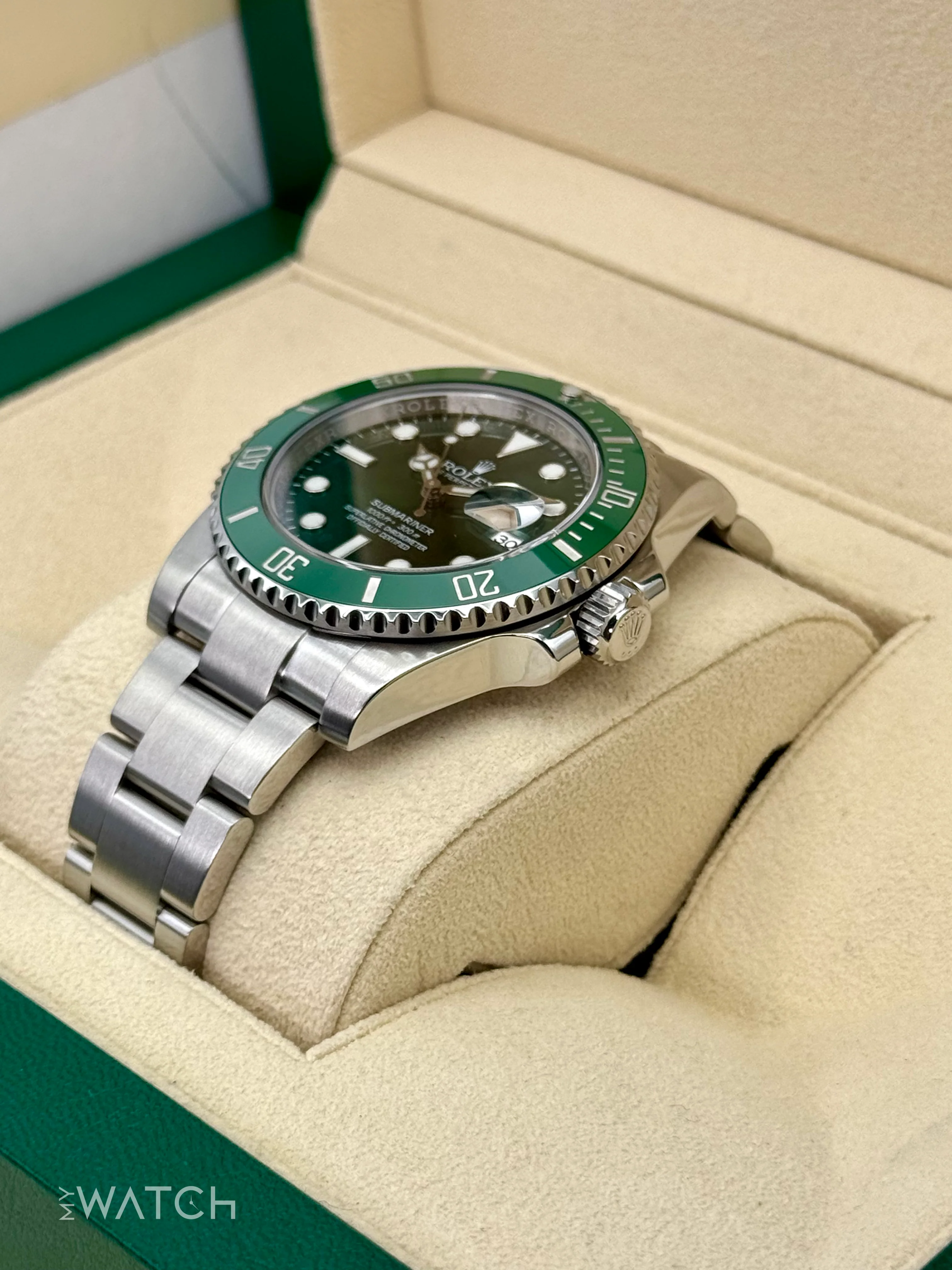 2015 Rolex Submariner “Hulk” 40mm 116610LV Green Dial - Image 5