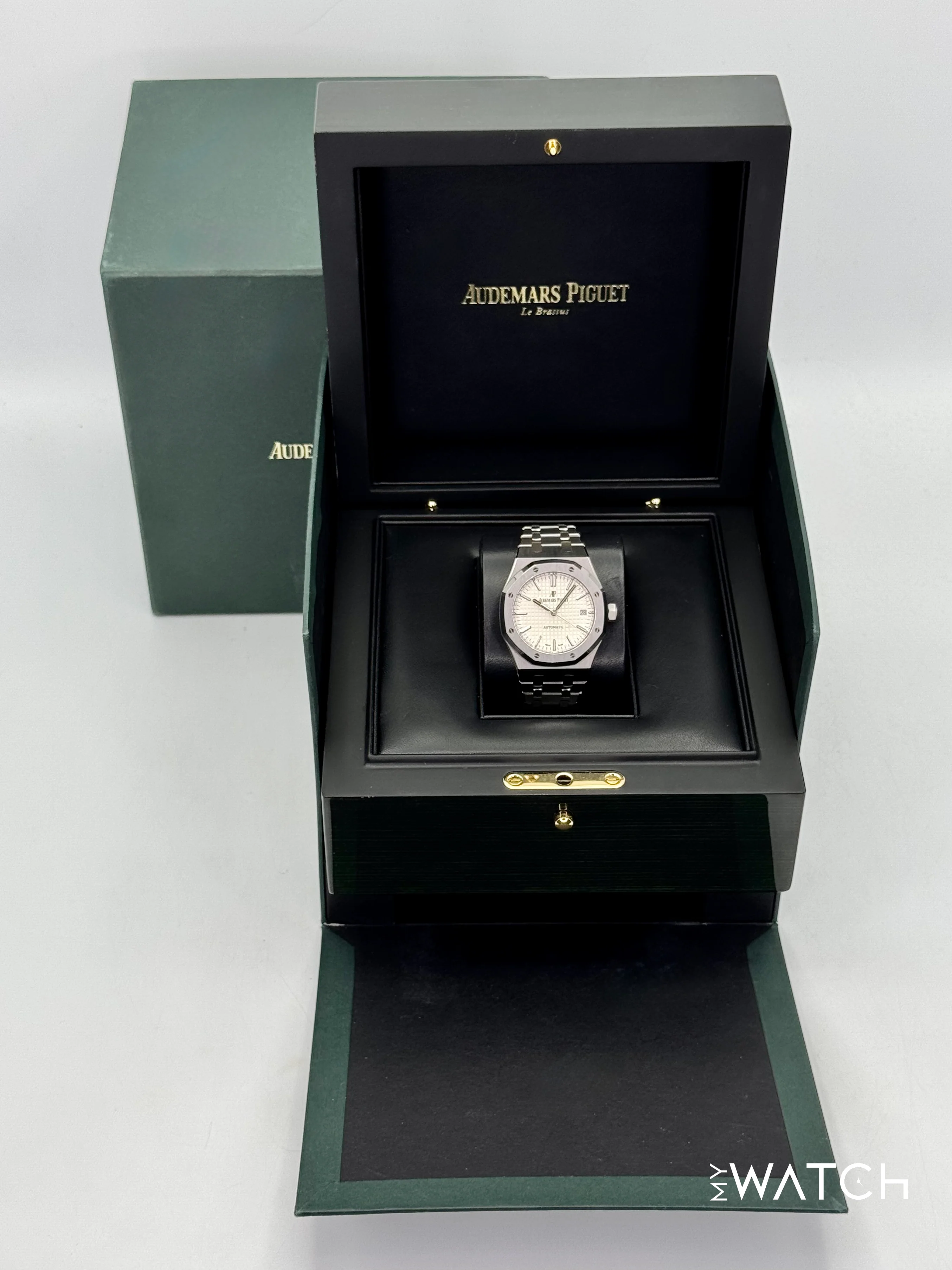 2016 Audemars Piguet  Royal Oak  37mm 15450ST Stainless Steel White Dial - Image 10