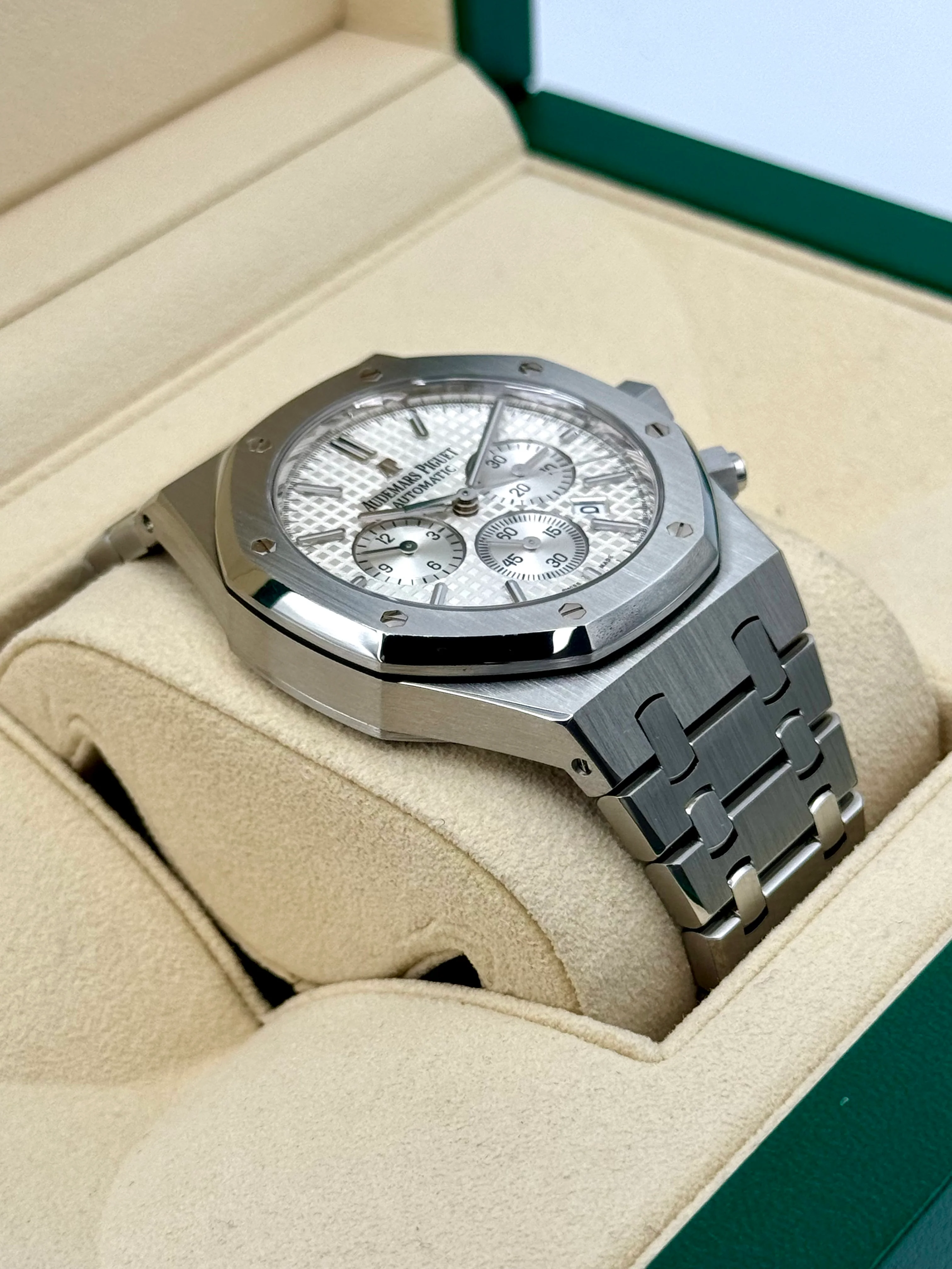 2016 Audemars Piguet Royal Oak Chronograph 41mm 26320ST White Dial - Image 6