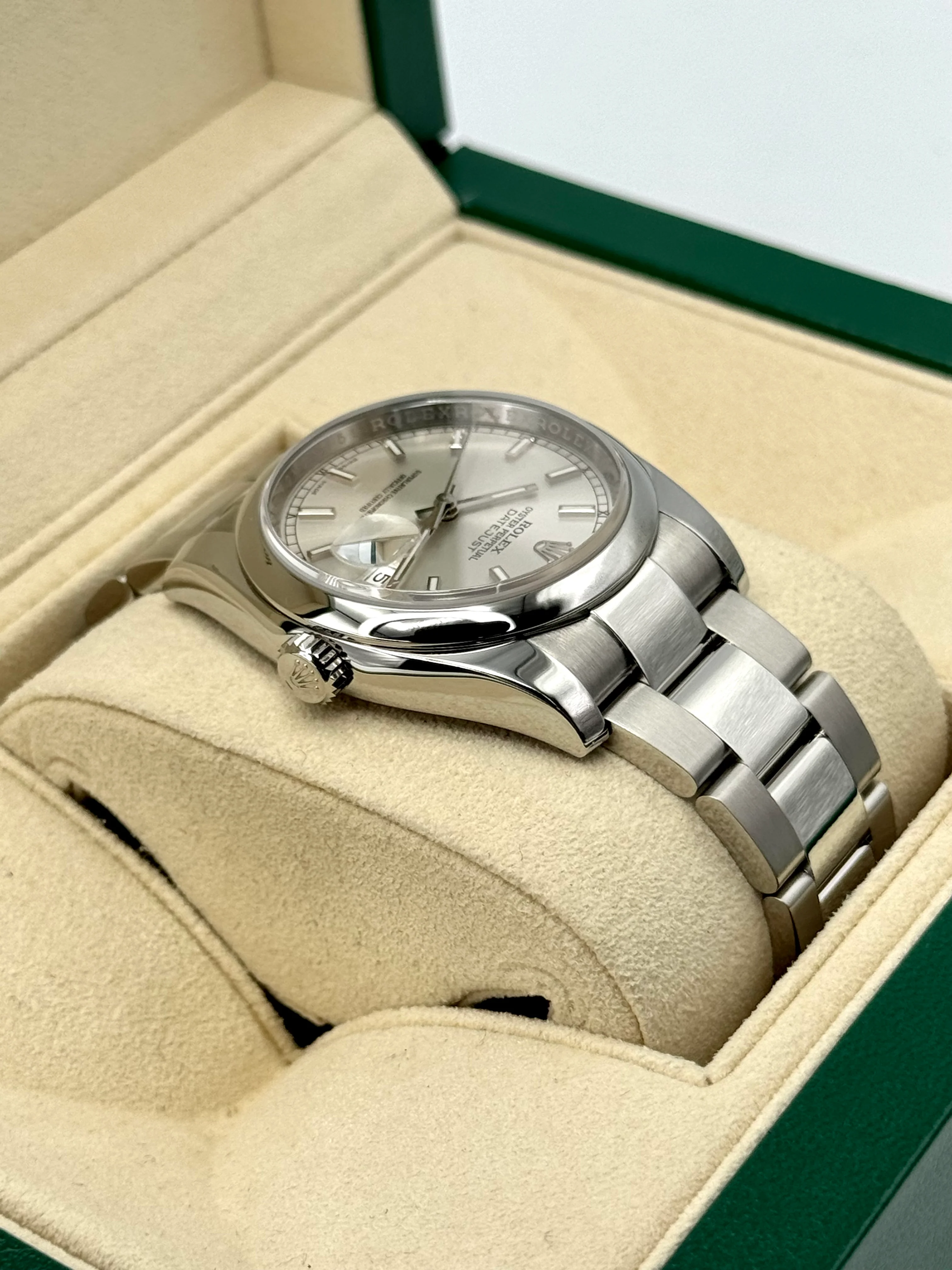 2016 Rolex Datejust 36mm 116200 Stainless Steel Oyster Silver Dial - Image 8