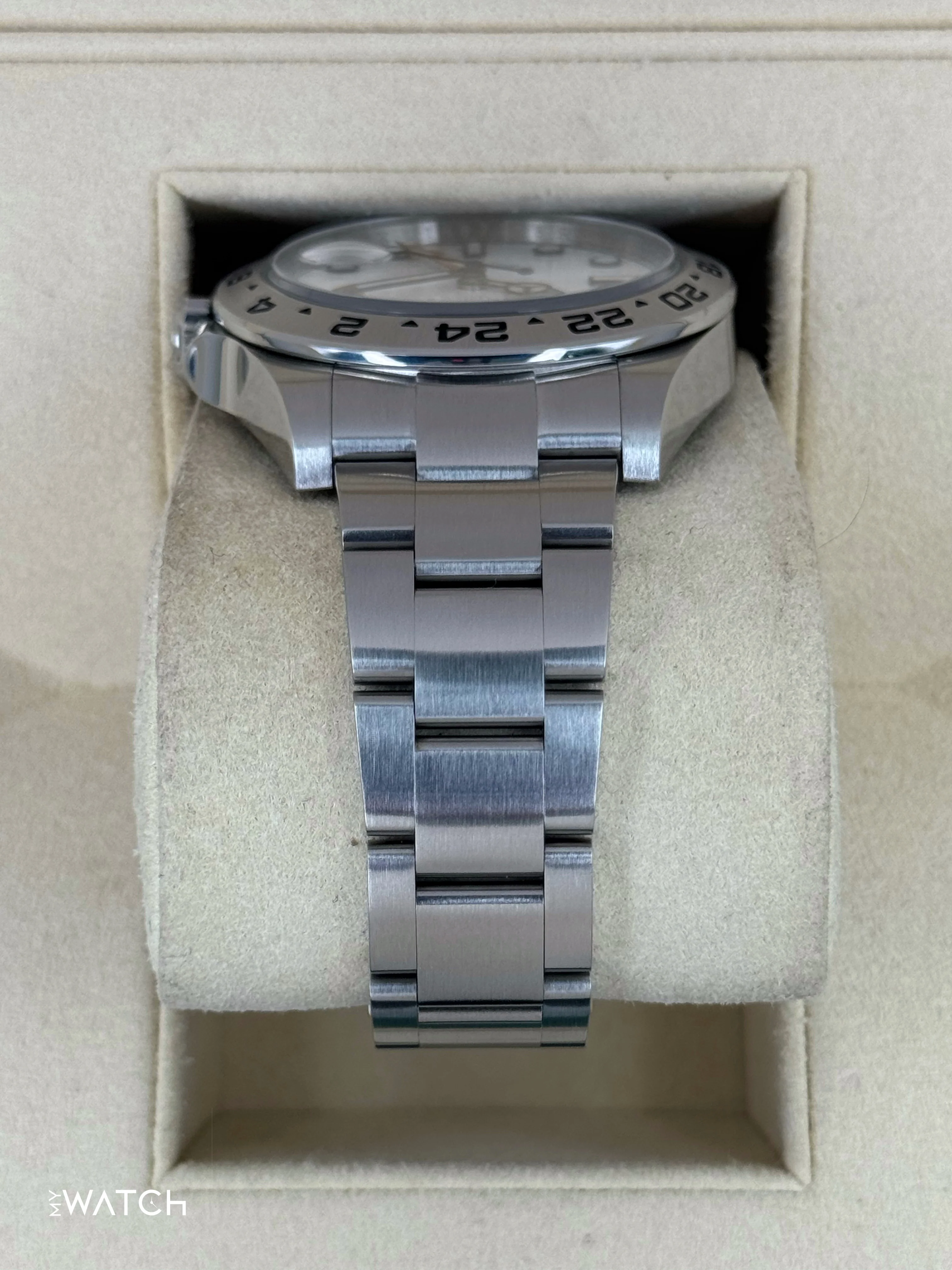 2016 Rolex Explorer II 42mm 216570 Polar White Dial - Image 4