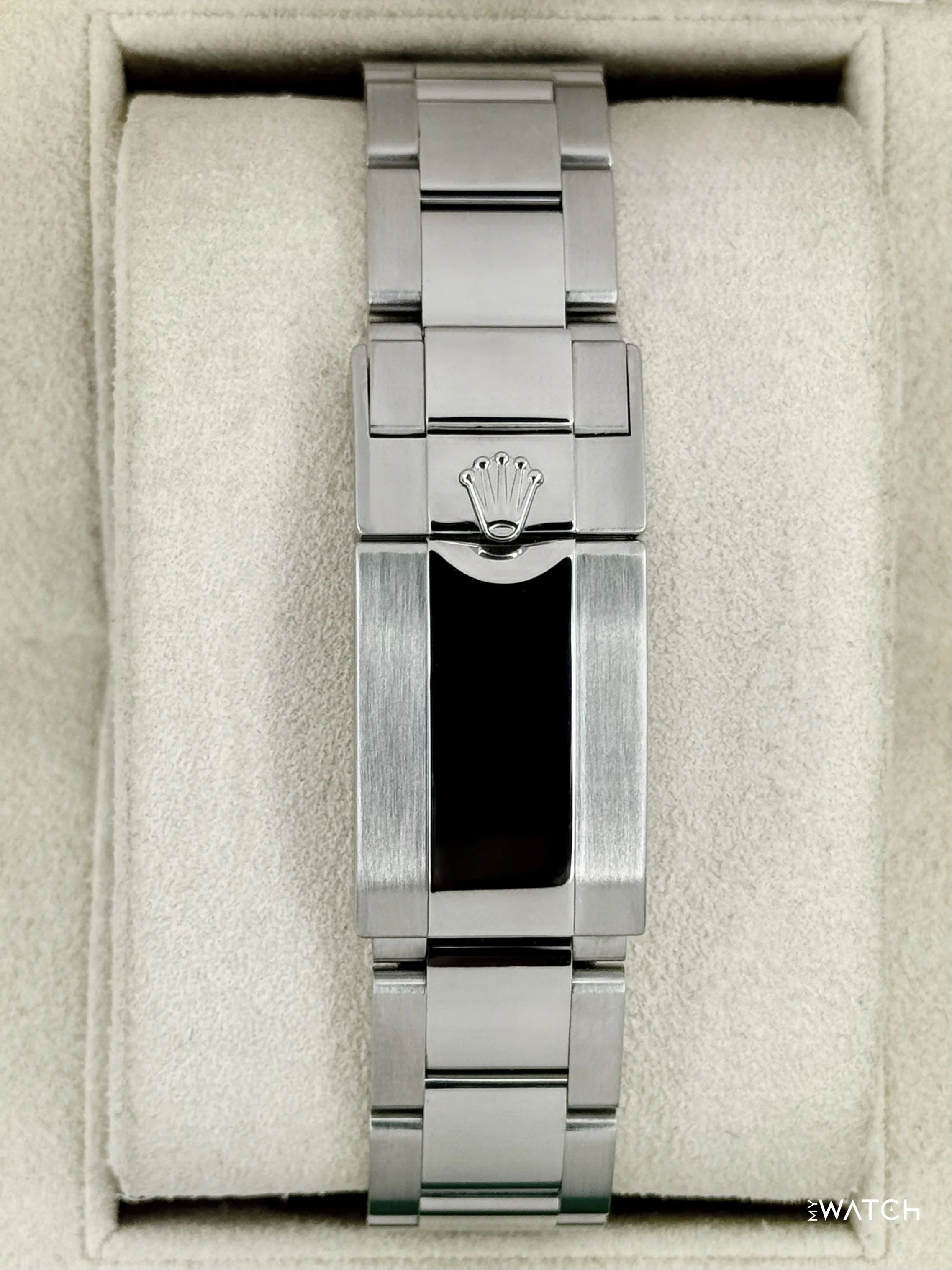 2016 Rolex GMT-Master II 40mm 116710LN Stainless Steel Black Dial - Image 2