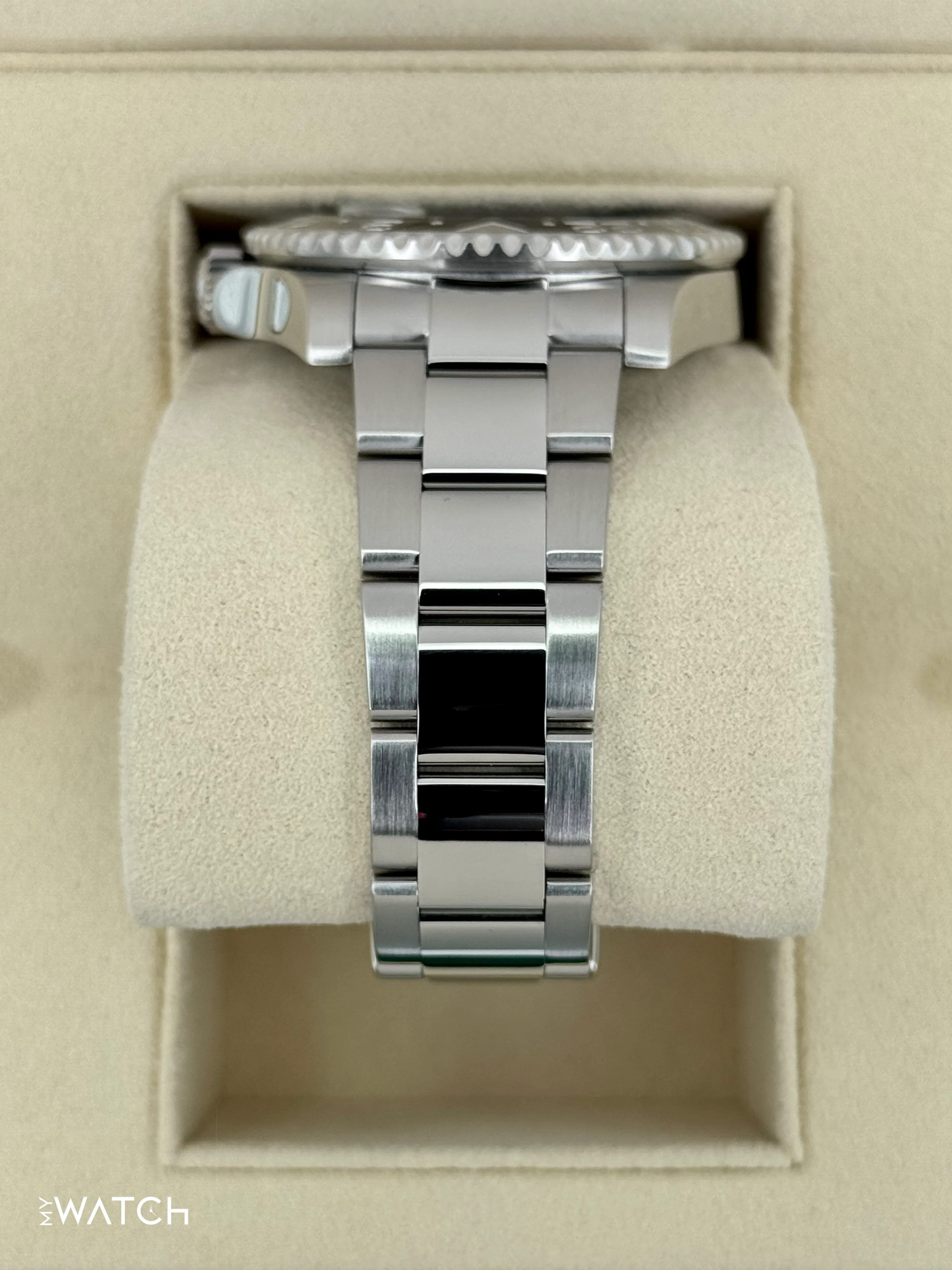 2016 Rolex GMT-Master II 40mm 116710LN Stainless Steel Black Dial - Image 4