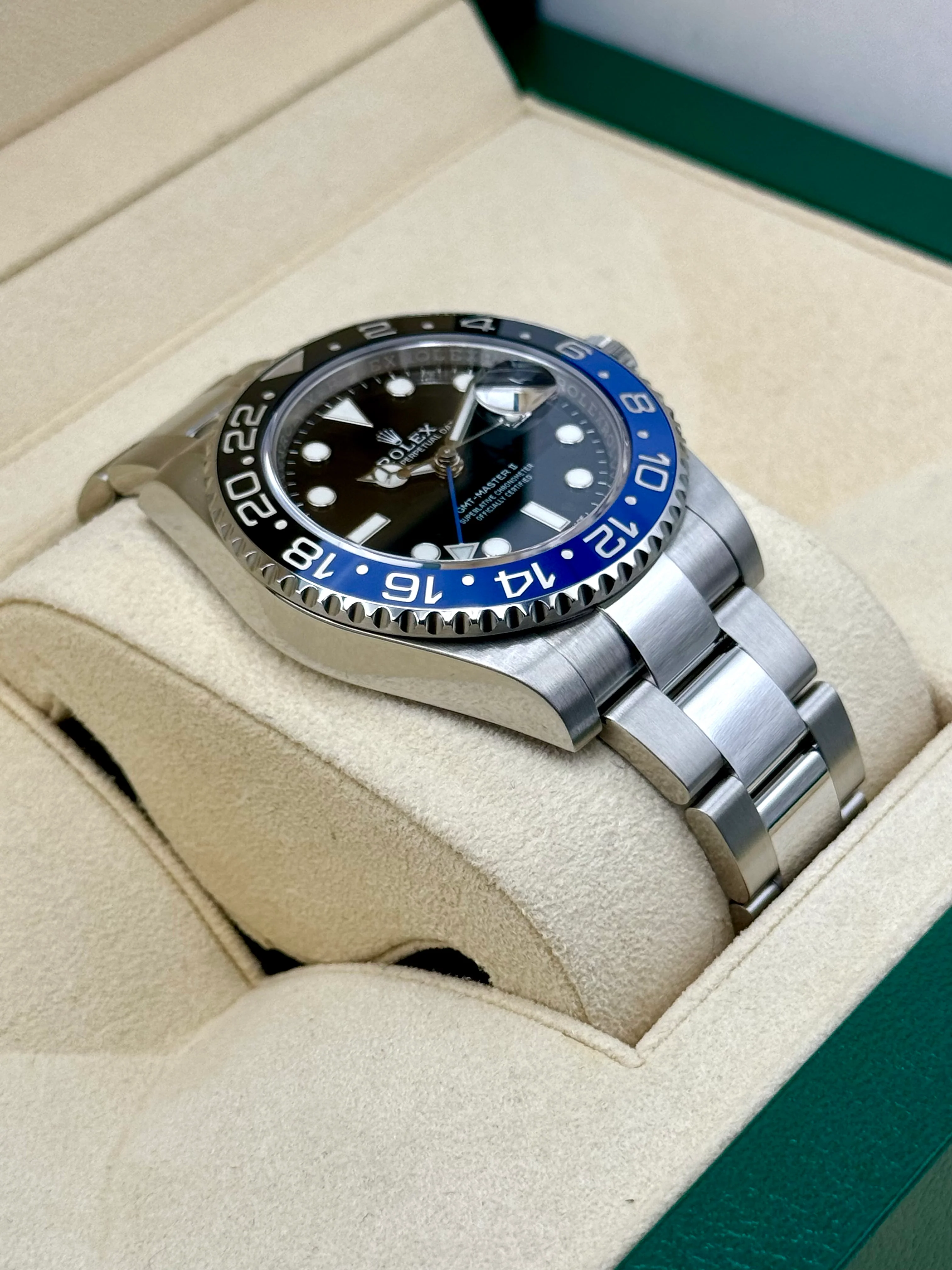 2016 Rolex GMT-Master II "Batman" 40mm 116710BLNR Oyster - Image 6