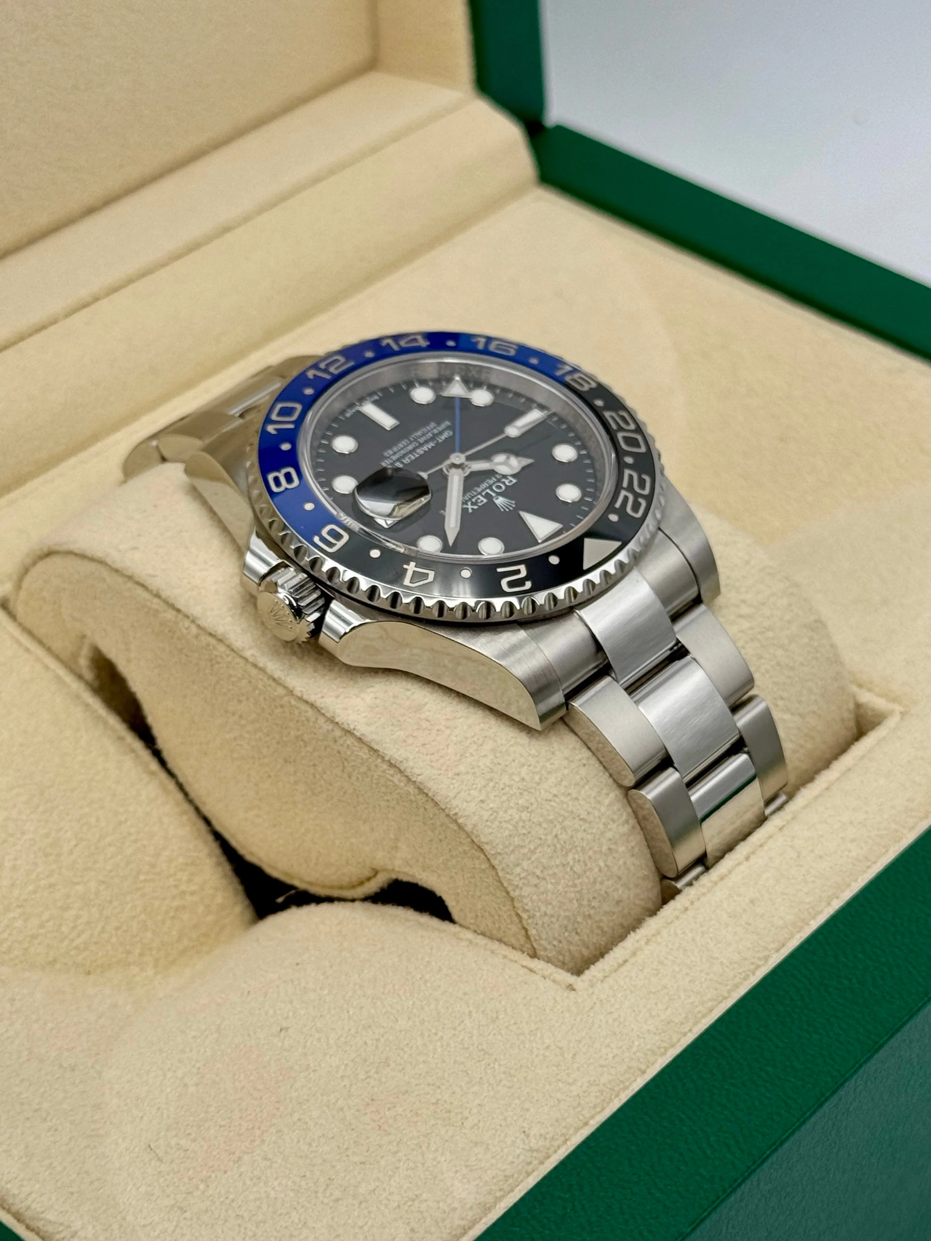 2016 Rolex GMT-Master II "Batman" 40mm 116710BLNR Oyster - Image 8