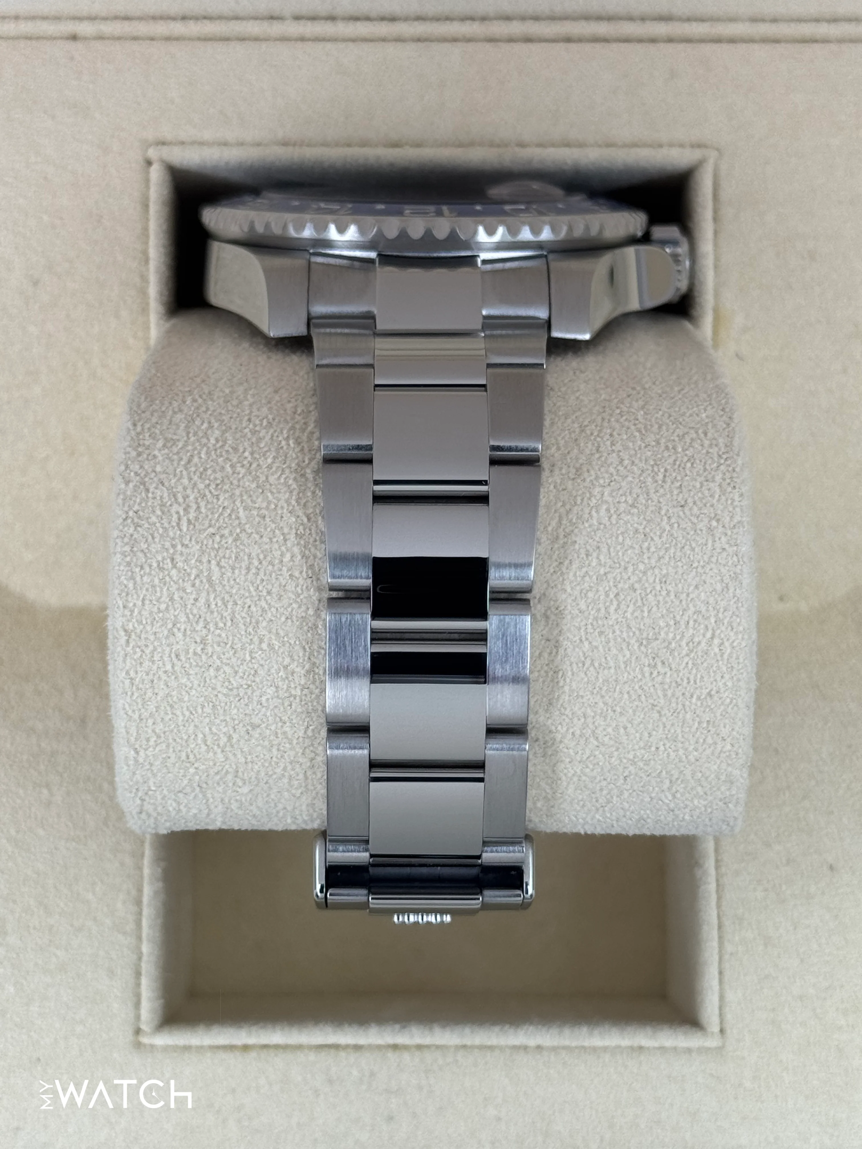 2016 Rolex GMT-Master II "Batman" 40mm 116710BLNR Oyster - Image 3