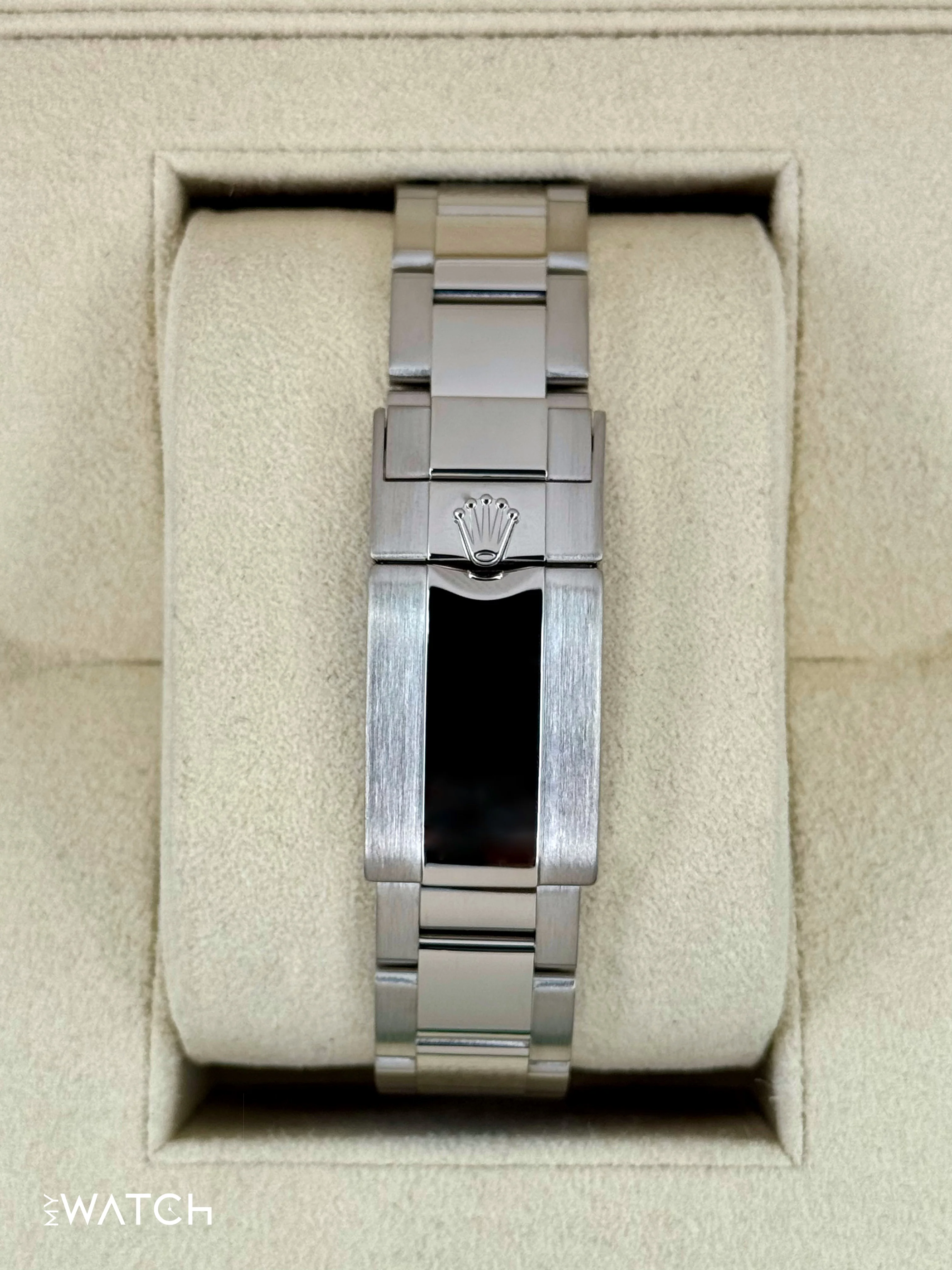 2016 Rolex GMT-Master II "Pepsi" 40mm 116719BLRO White Gold Black Dial - Image 2