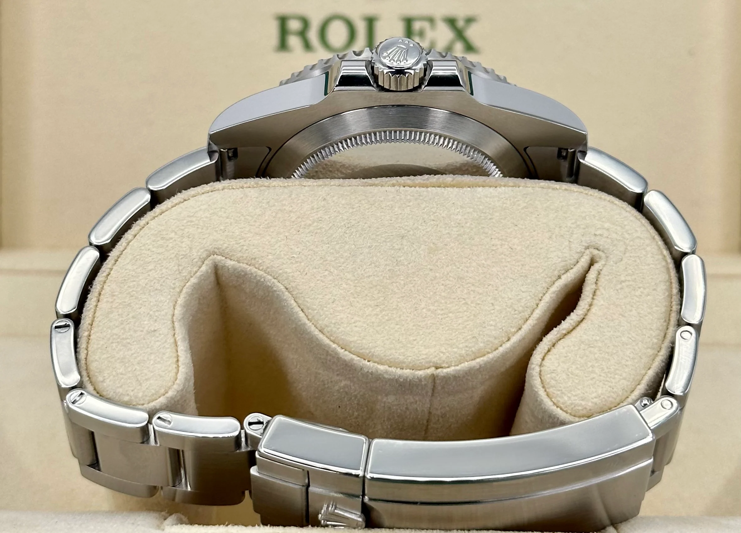 2016 Rolex Submariner "Hulk" 40mm 116610LV Green Dial - Image 9