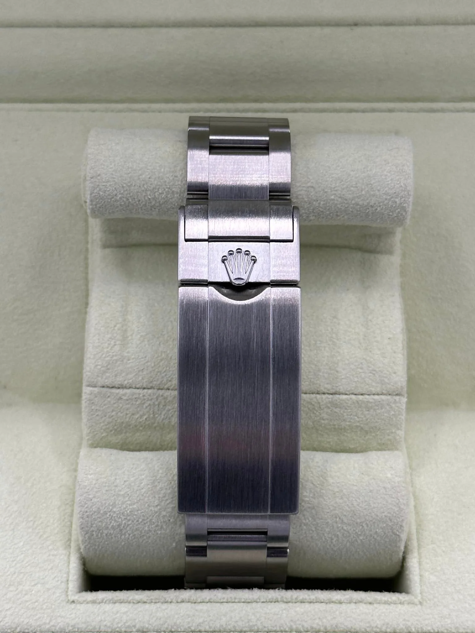 2016 Rolex Submariner 40mm 116610LN Stainless Steel Black Dial - Image 2
