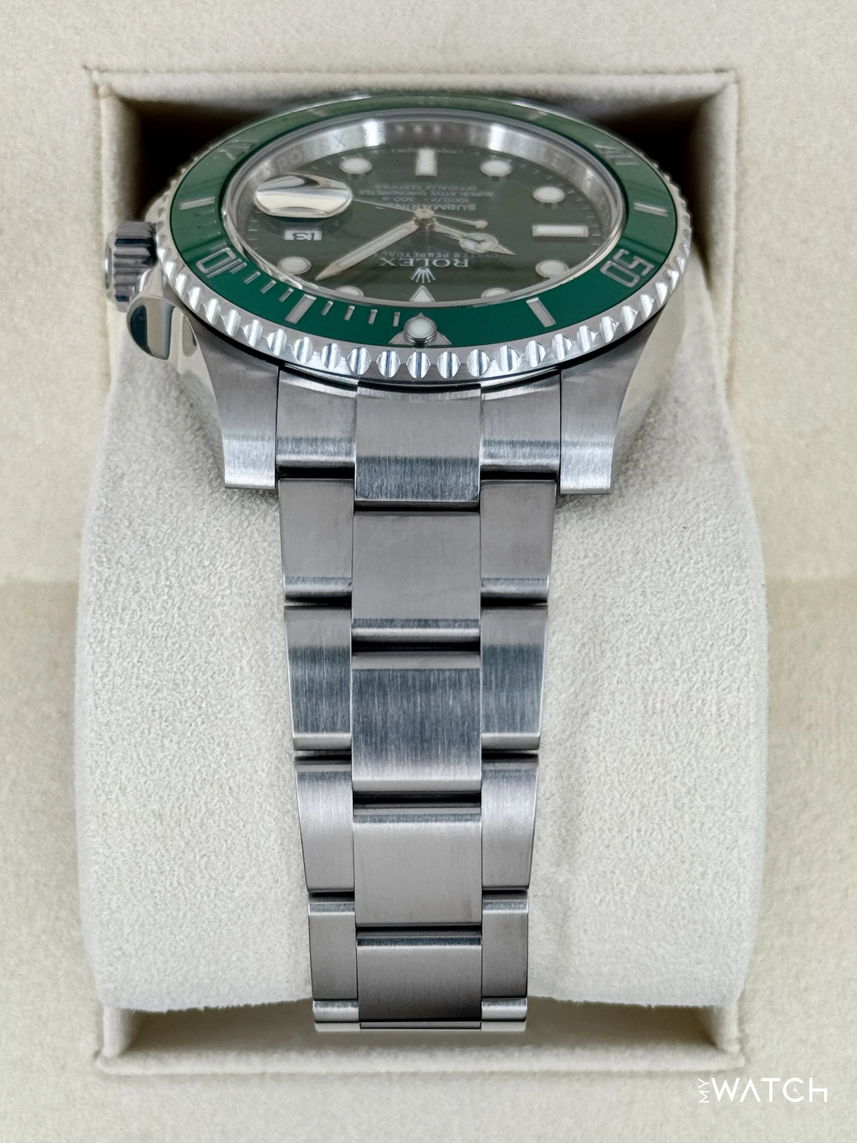 2016 Rolex Submariner “Hulk” 40mm 116610LV Green Dial - Image 4