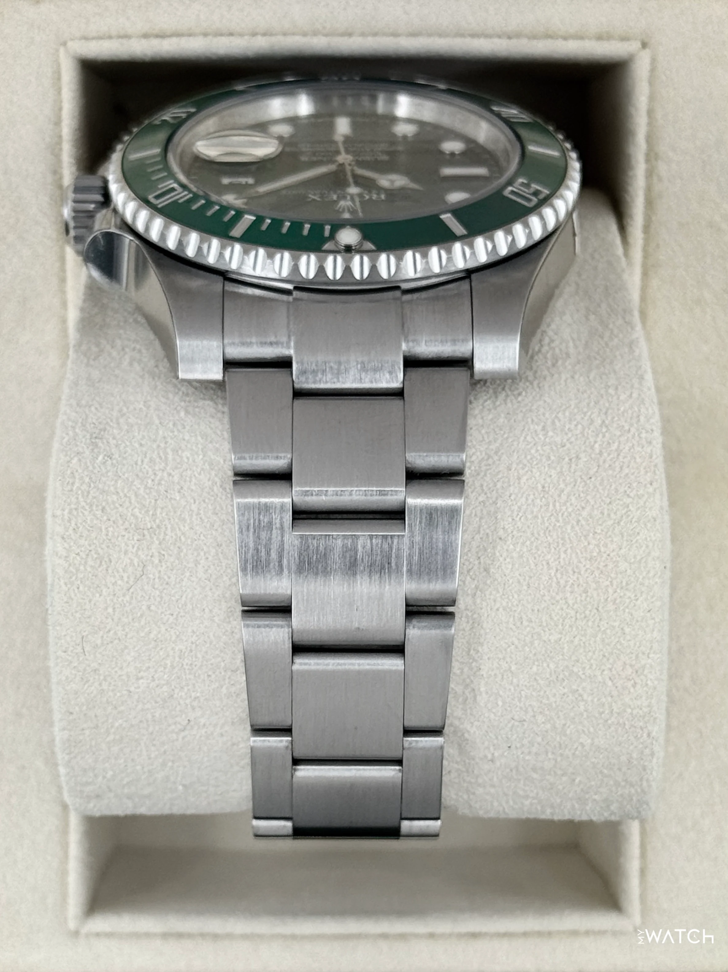 2016 Rolex Submariner “Hulk” 40mm 116610LV Green Dial (STICKERED) - Image 4
