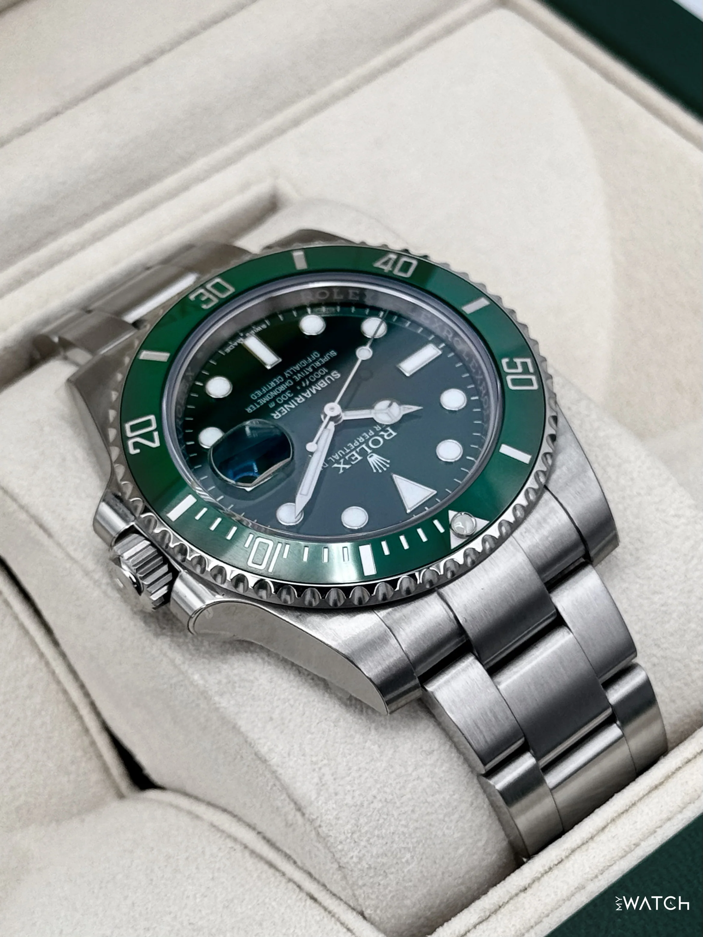 2016 Rolex Submariner “Hulk” 40mm 116610LV Green Dial (STICKERED) - Image 8