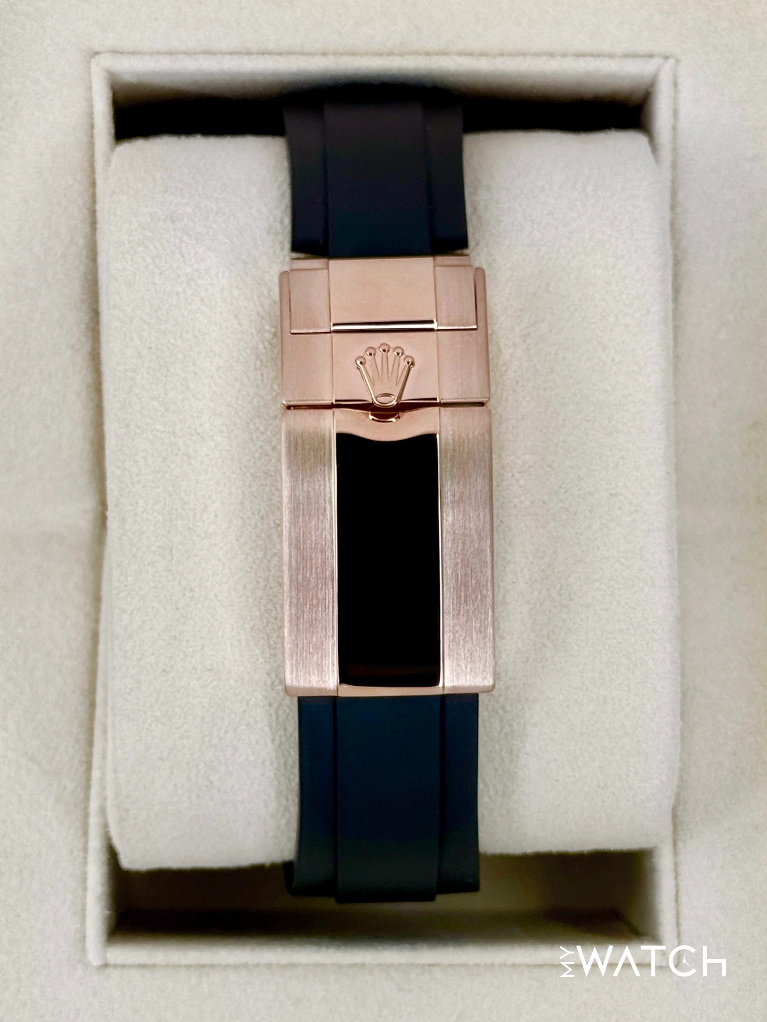 2016 Rolex Yacht-Master 40mm 116655 Rose Gold Oysterflex Black Dial - Image 2