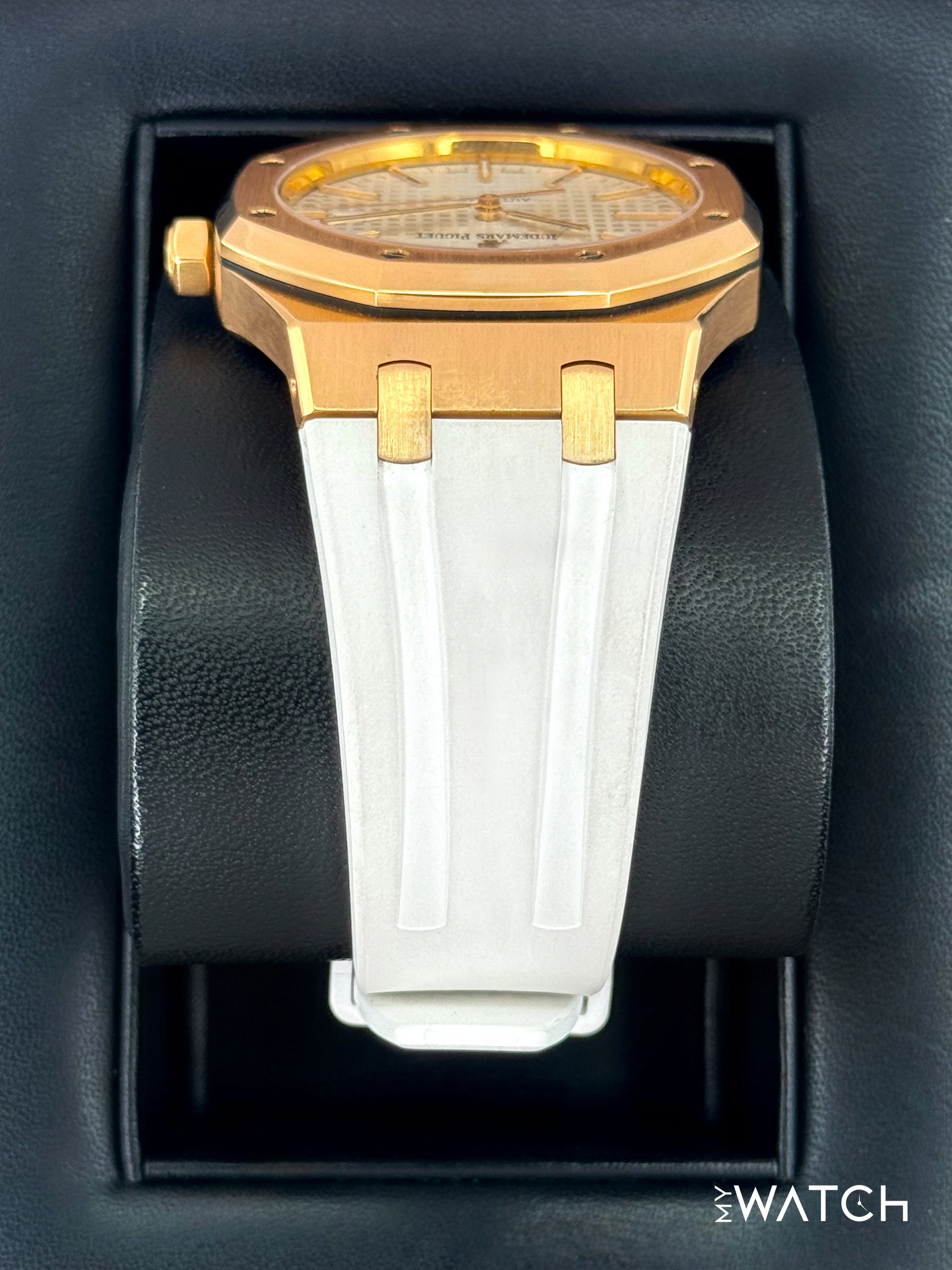 2017 Audemars Piguet Royal Oak 41mm 15400OR Rose Gold White Dial - Image 4