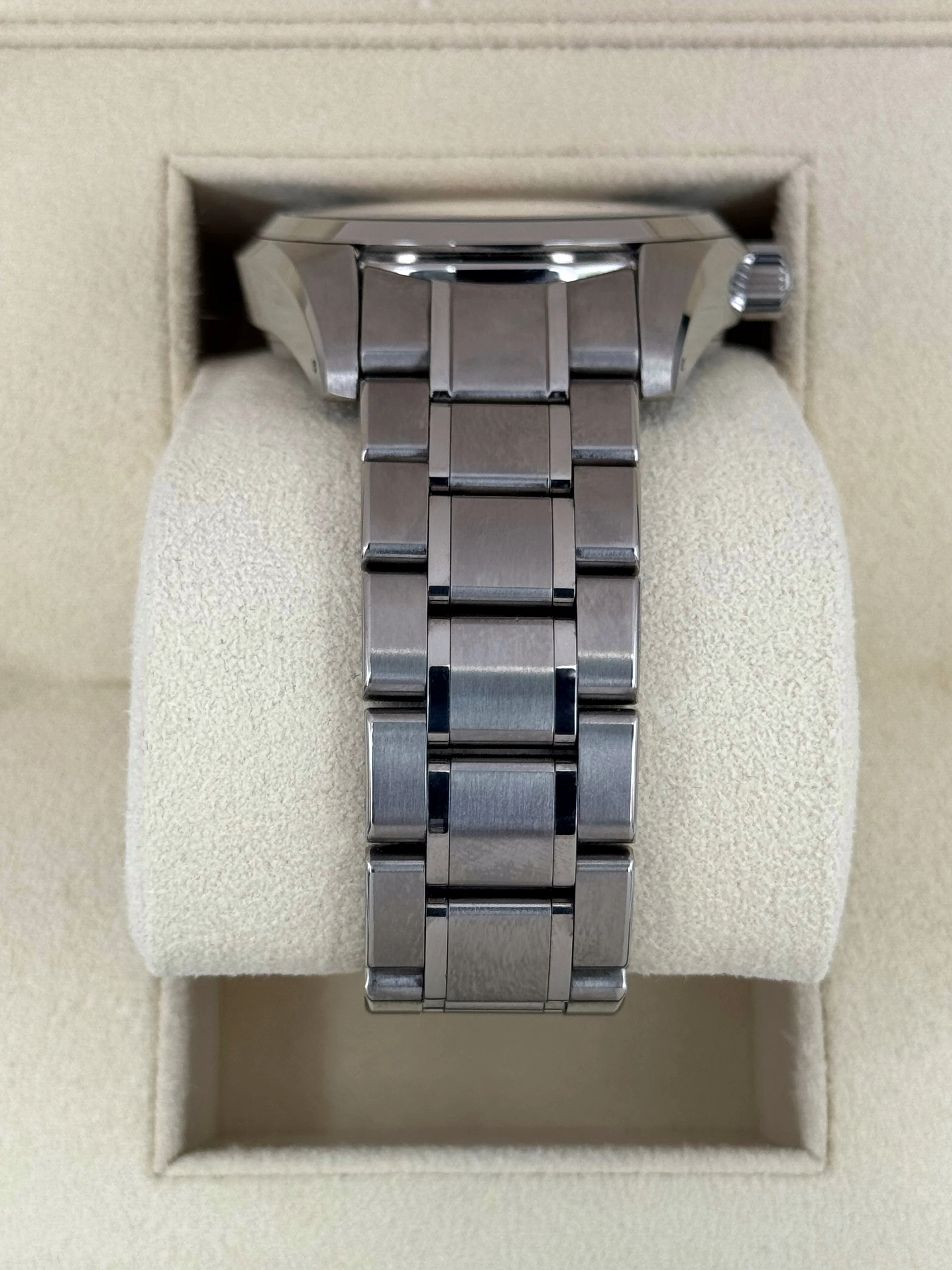 2017 Grand Seiko Spring Drive 40mm SBGA059 Titanium White Dial - Image 4
