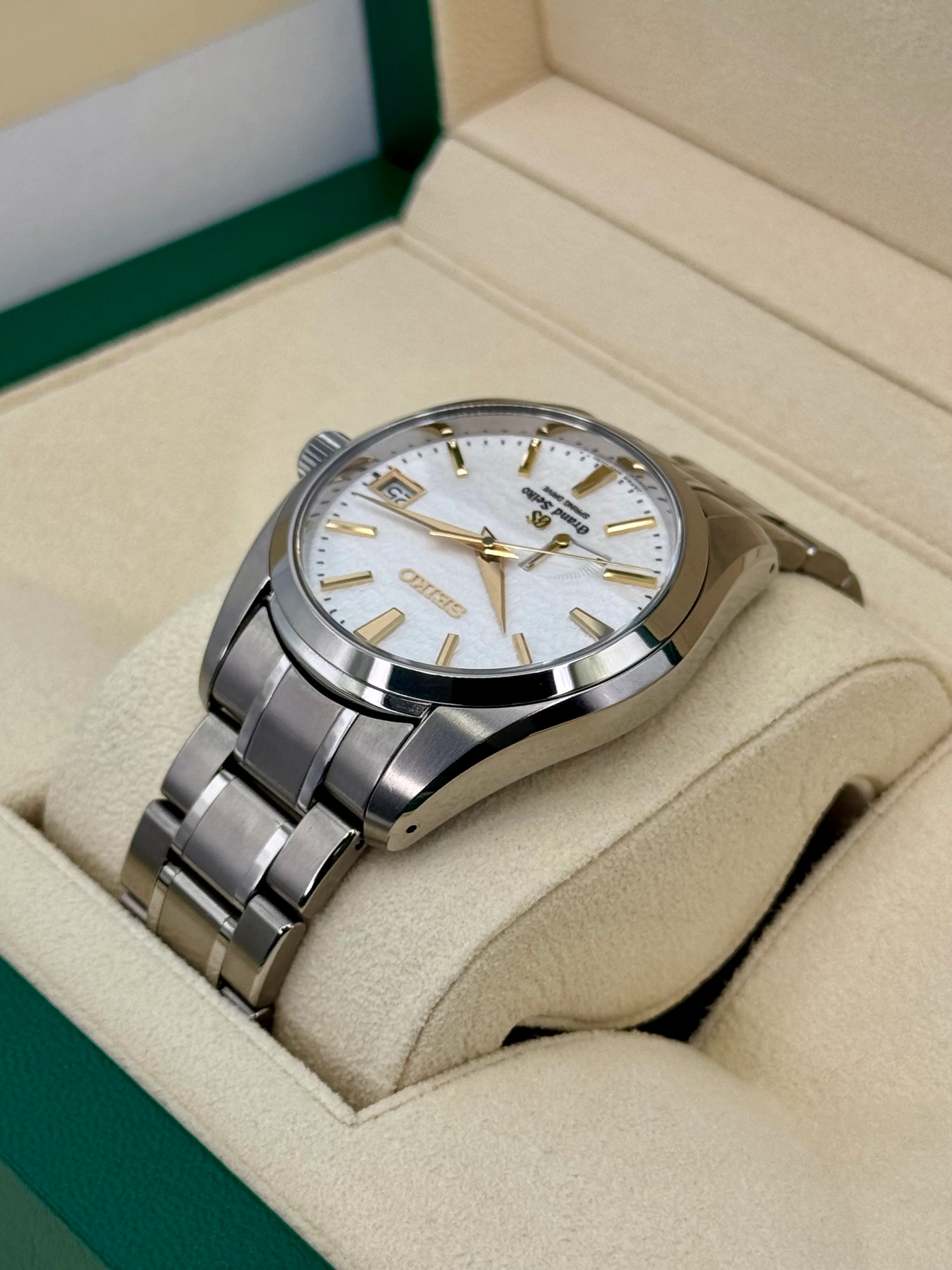 2017 Grand Seiko Spring Drive 40mm SBGA059 Titanium White Dial - Image 7