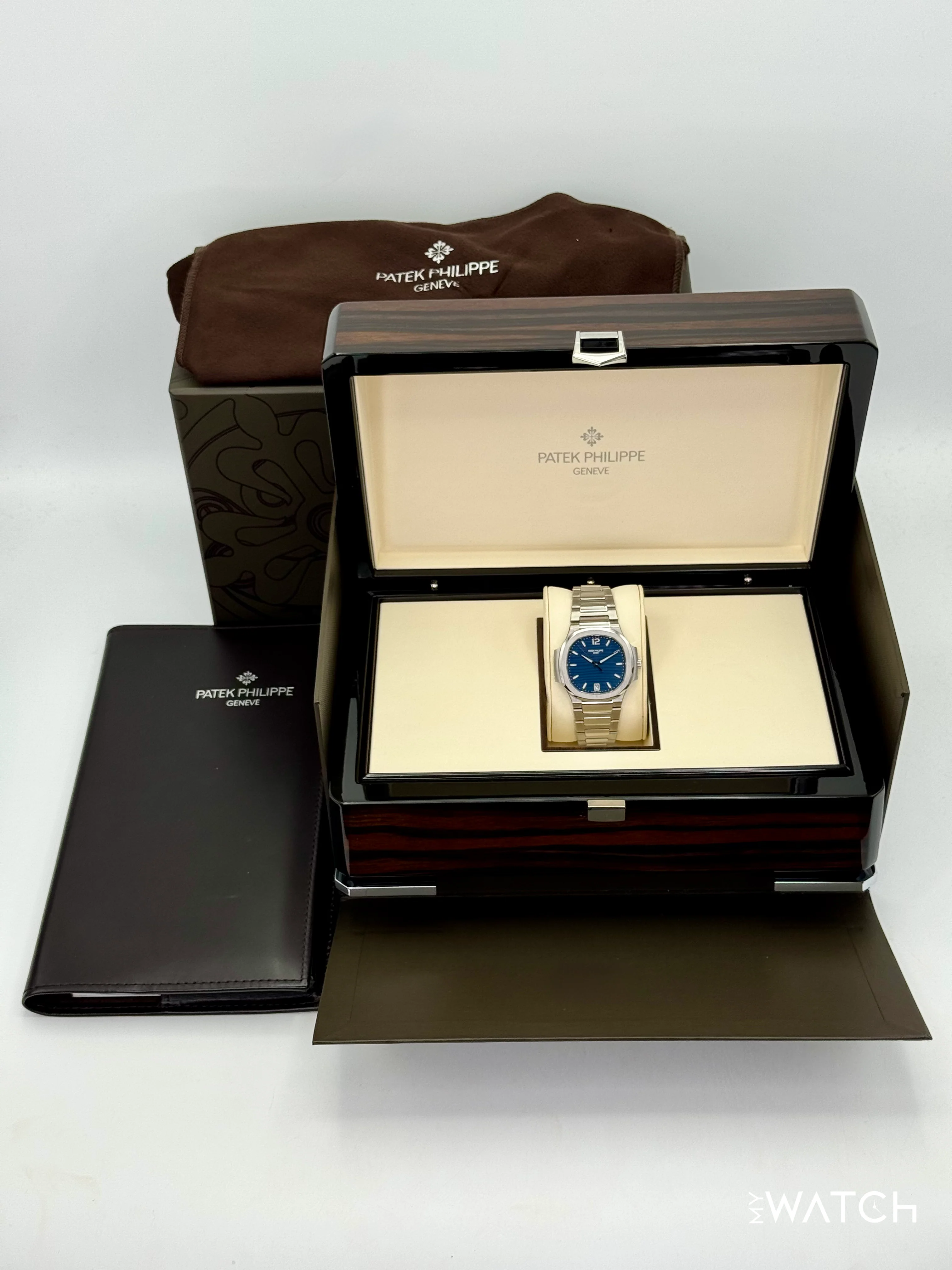 2017 Patek Philippe Nautilus 35.2mm 7118/1A-001 Stainless Steel Blue Dial - Image 11