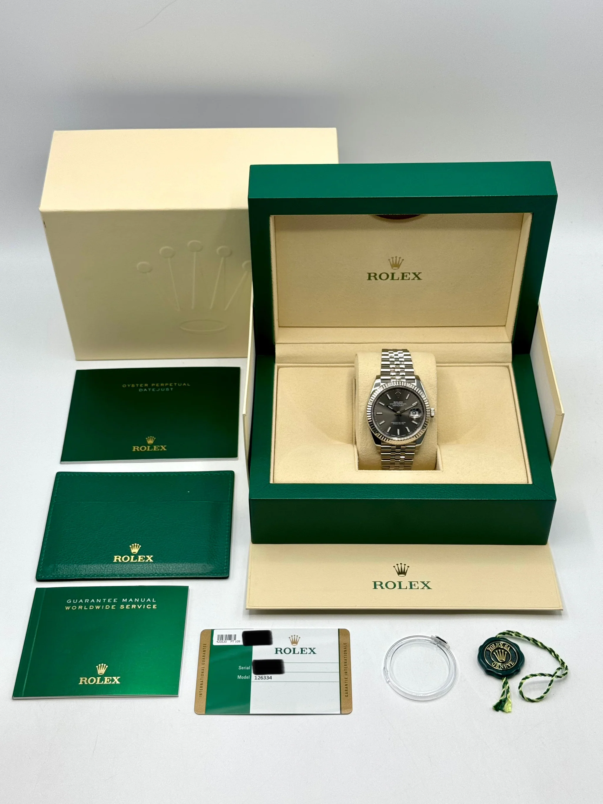 2017 Rolex Datejust 41mm 126334 Stainless Steel Jubilee Rhodium Dial - Image 10