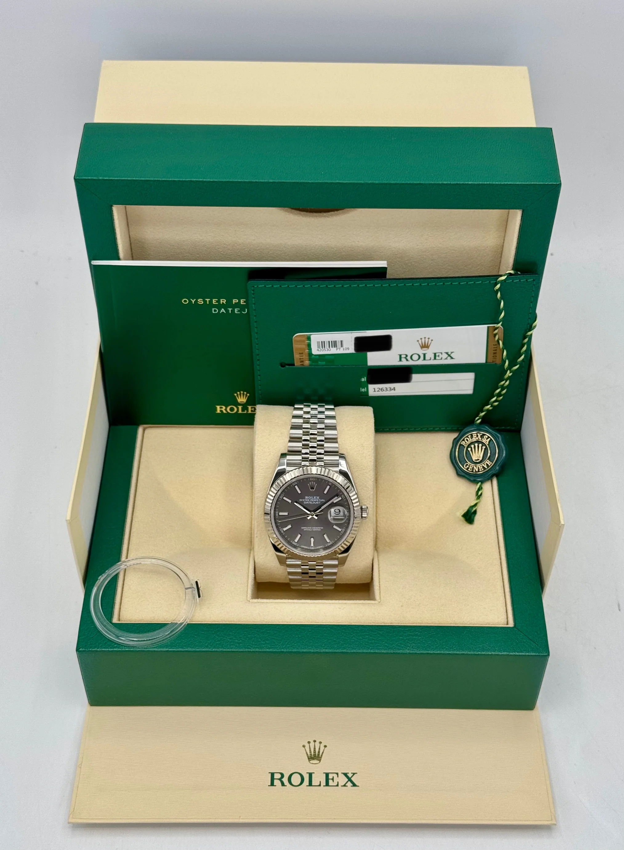 2017 Rolex Datejust 41mm 126334 Stainless Steel Jubilee Rhodium Dial - Image 9