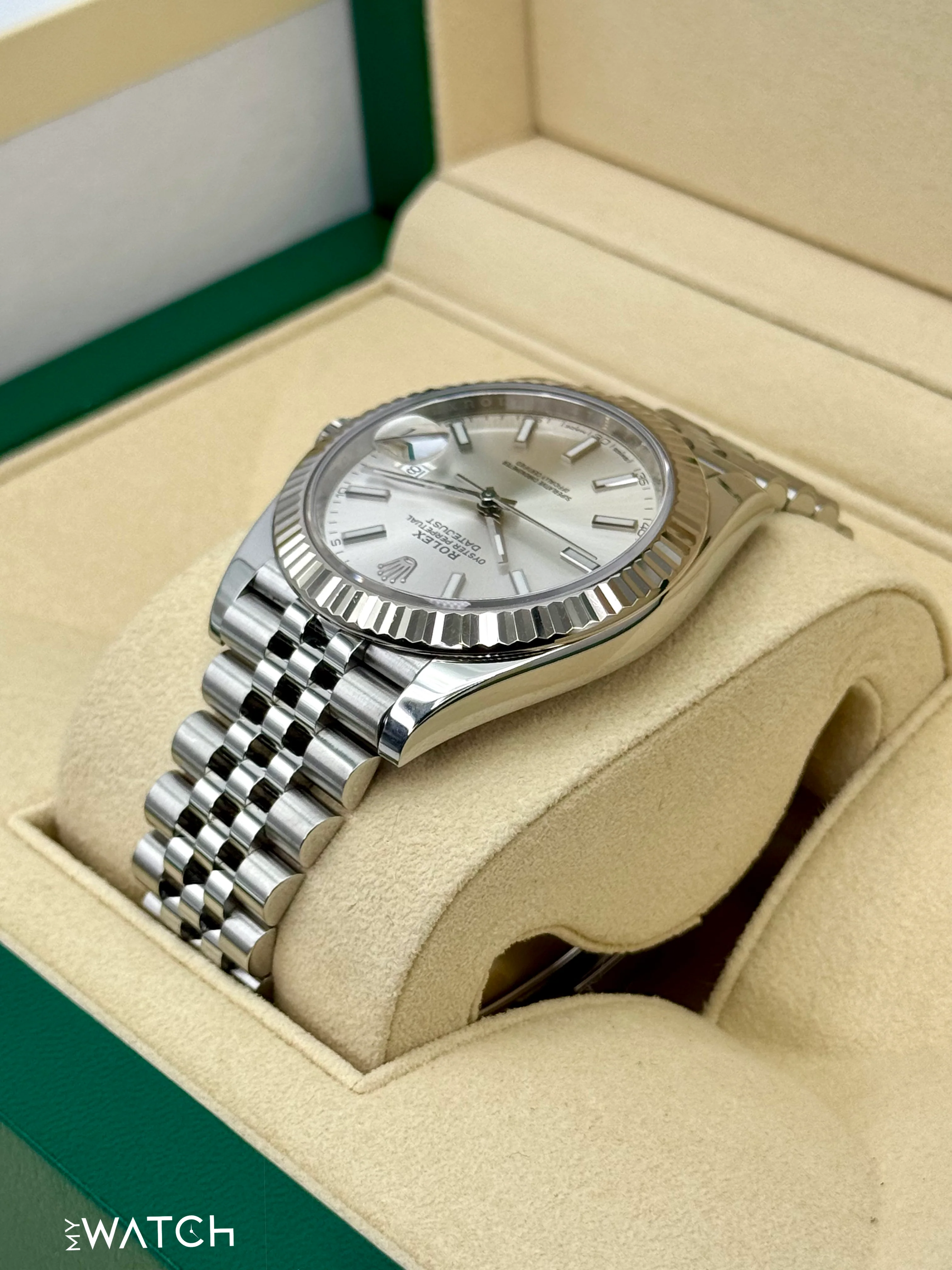 2017 Rolex Datejust 41mm 126334 Stainless Steel Jubilee Silver Dial - Image 7