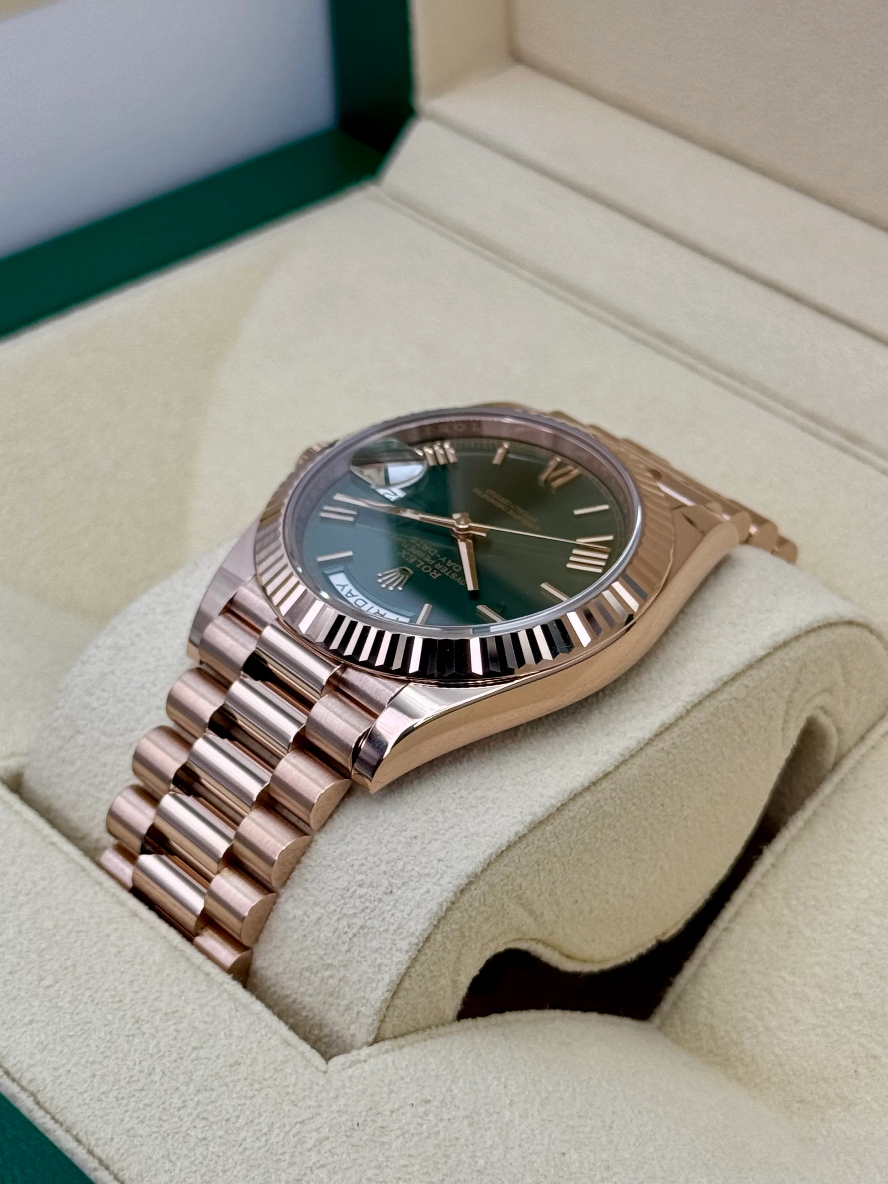 2017 Rolex Day-Date 40mm 228235 Presidential Rose Gold Olive Dial - Image 7