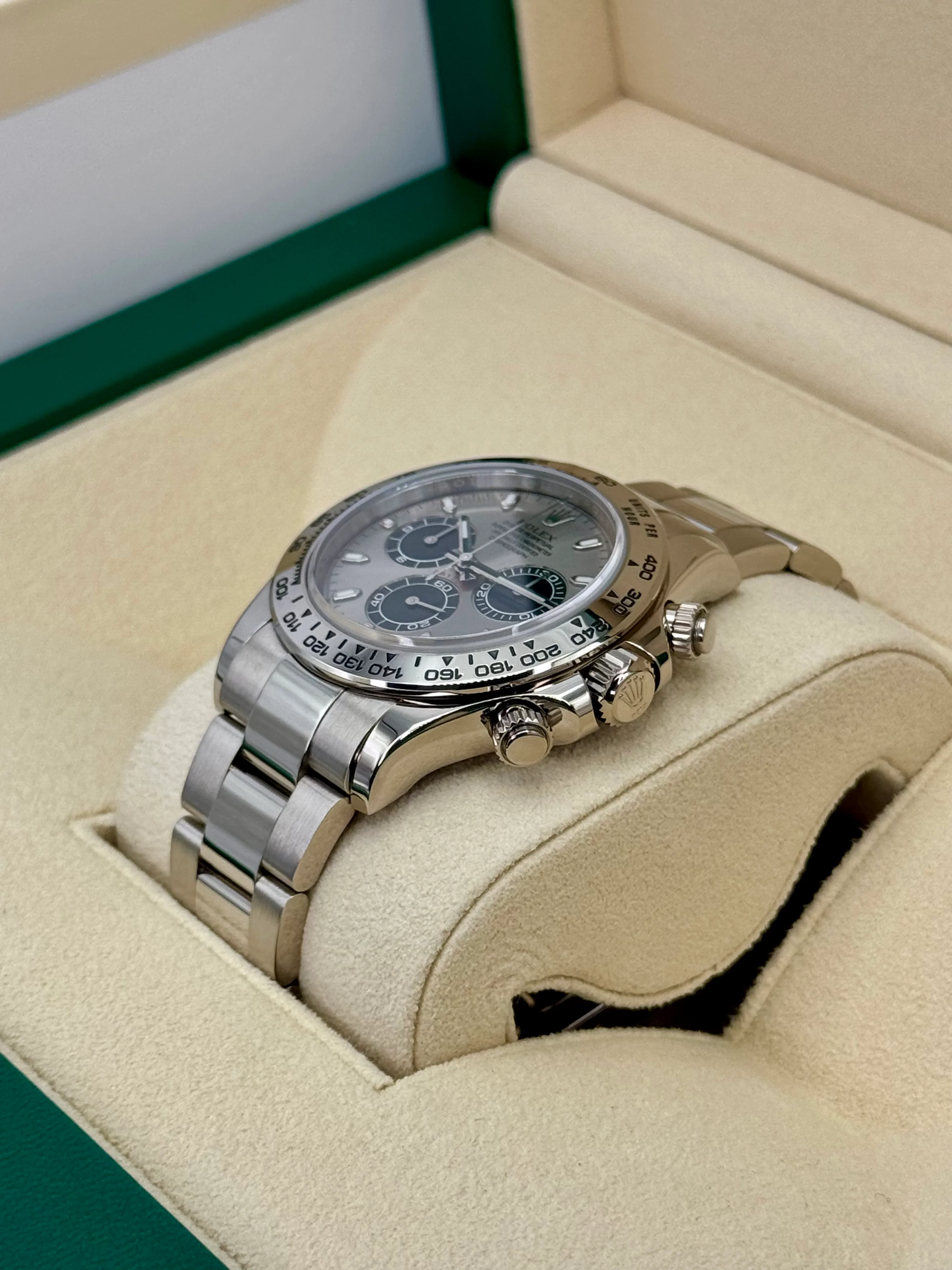 2017 Rolex Daytona "Ghost" 40mm 116509 White Gold Silver Dial - Image 5