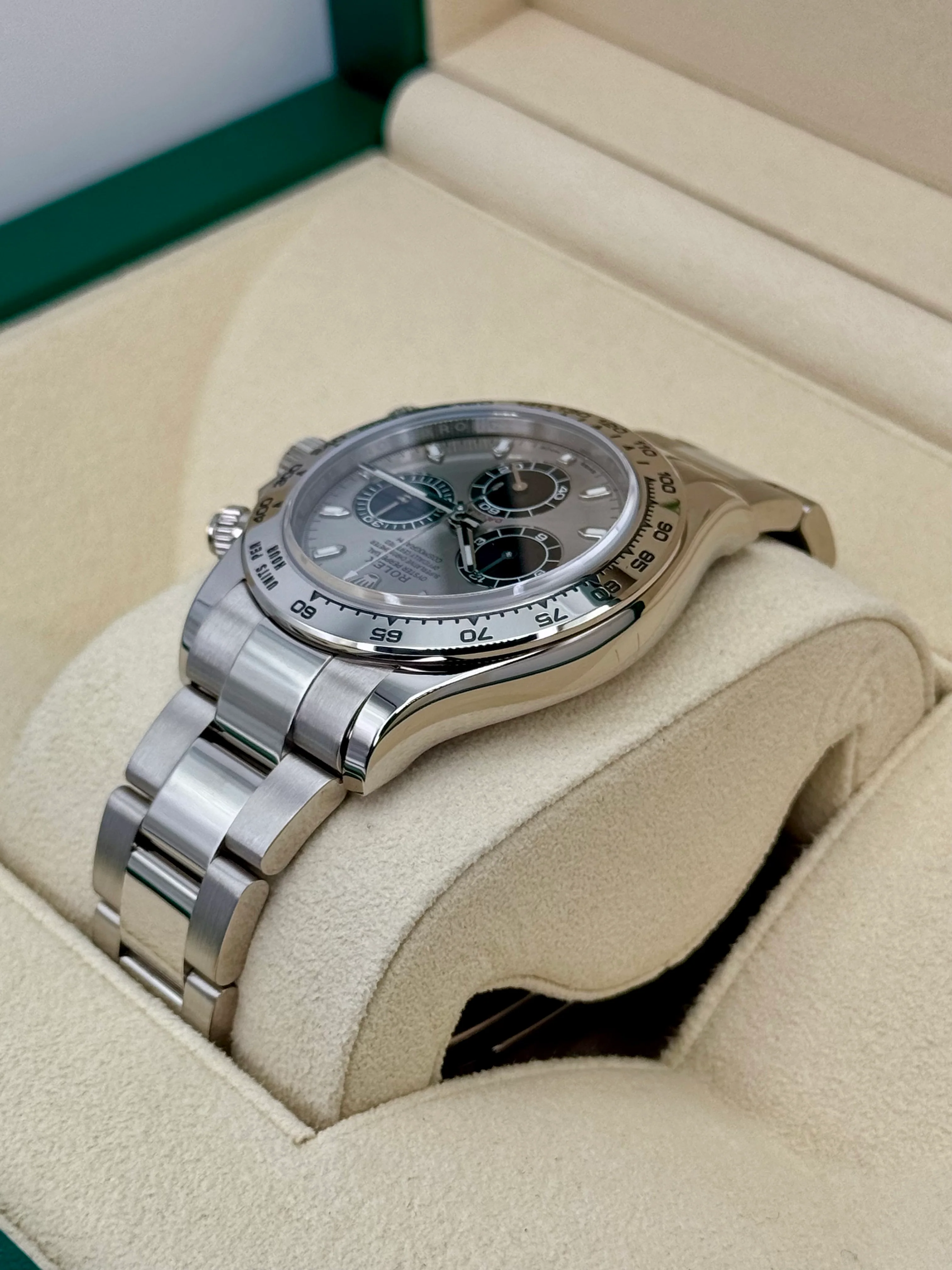 2017 Rolex Daytona "Ghost" 40mm 116509 White Gold Silver Dial - Image 7
