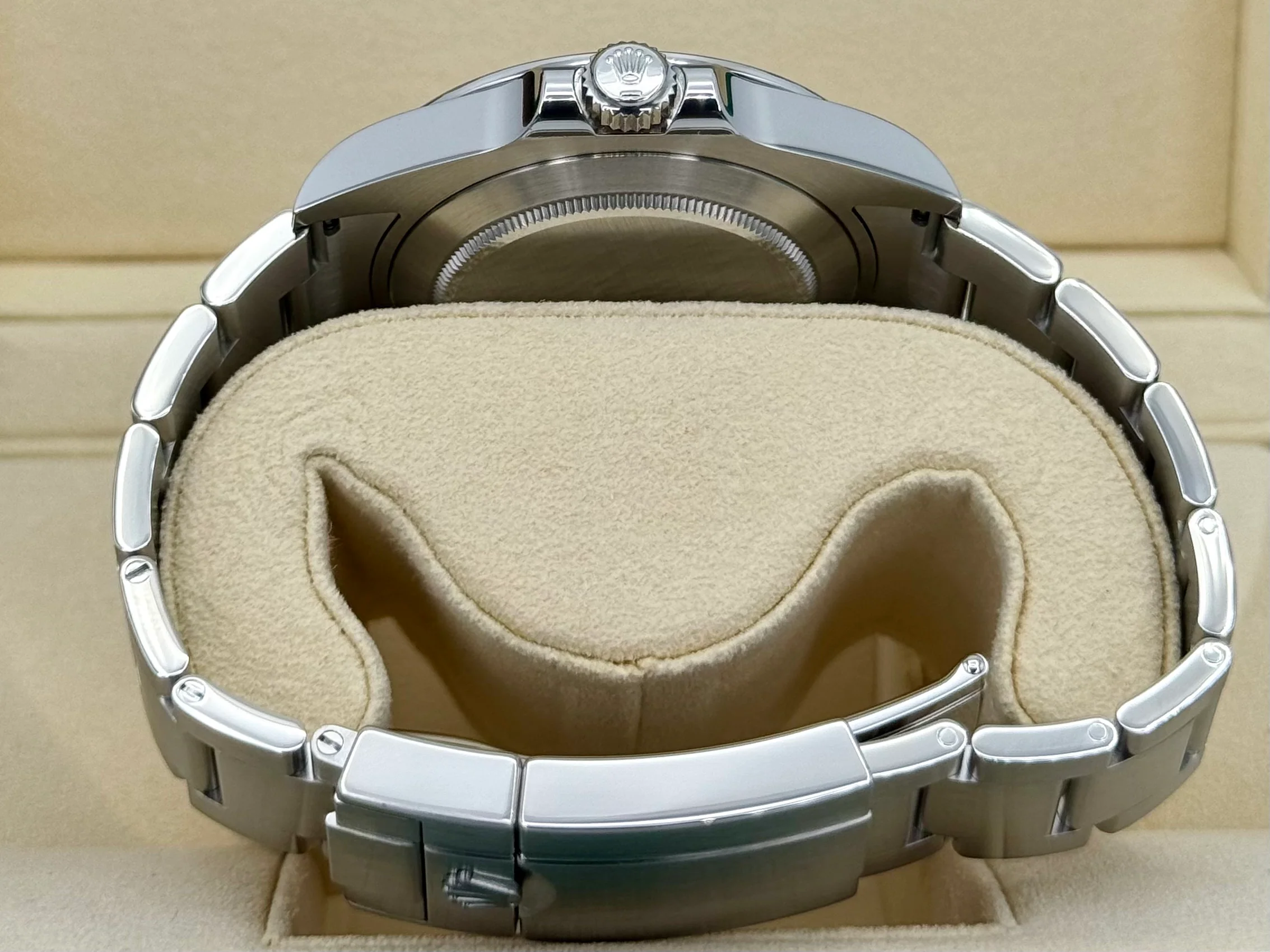 2017 Rolex Explorer II 42mm 216570 Polar White Dial - Image 9