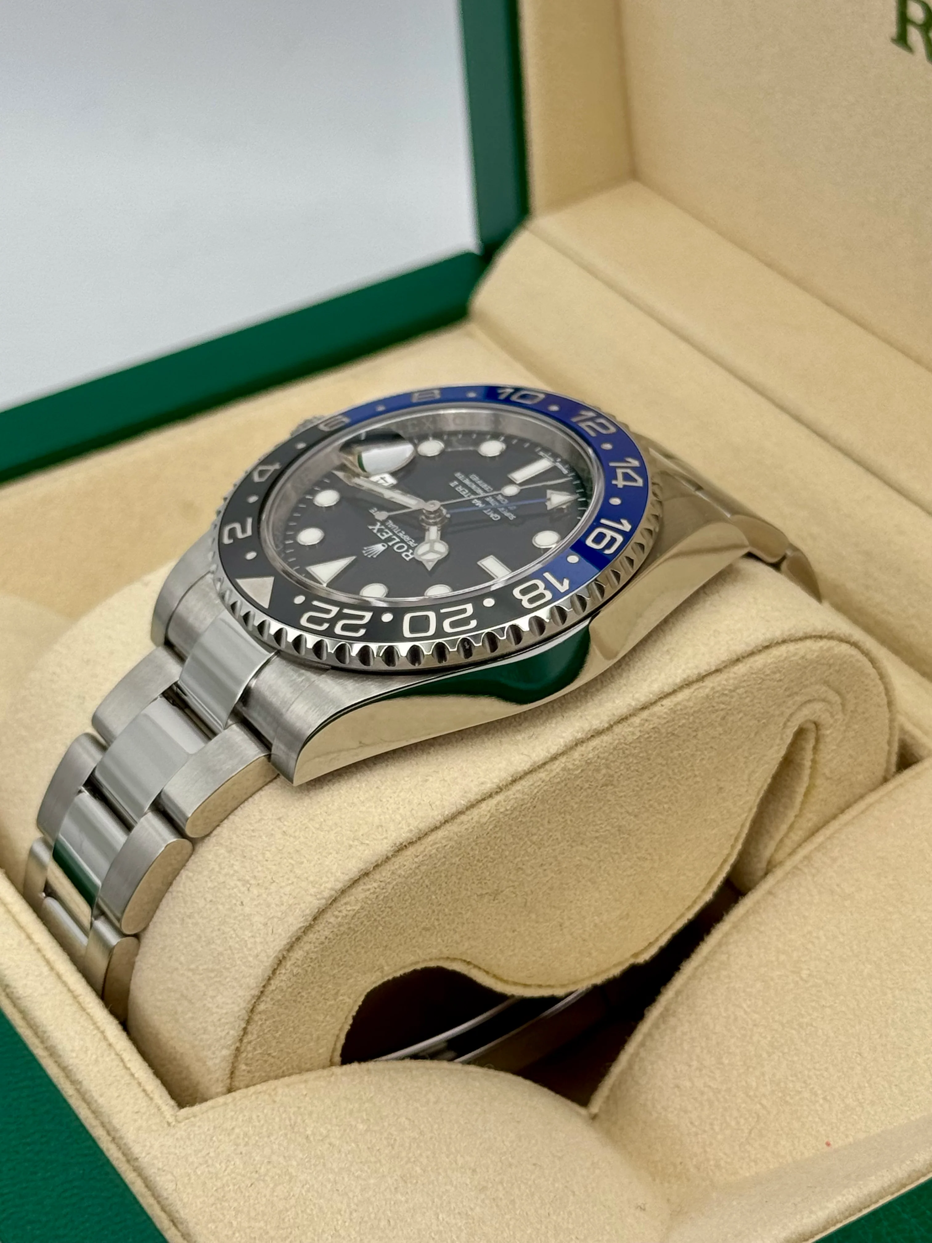 2017 Rolex GMT-Master II "Batman" 40mm 116710BLNR Oyster - Image 7