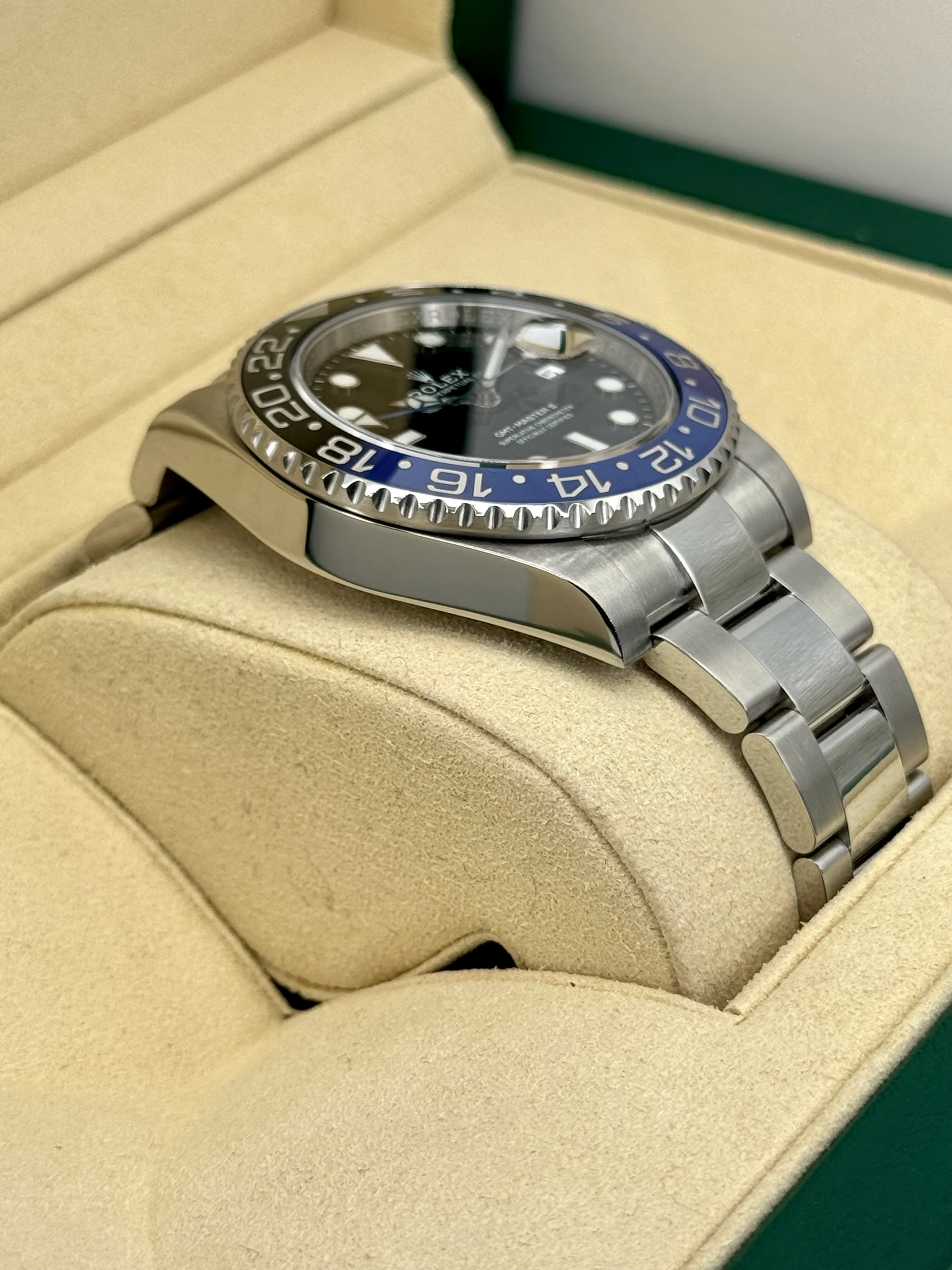 2017 Rolex GMT-Master II "Batman" 40mm 116710BLNR Oyster - Image 6