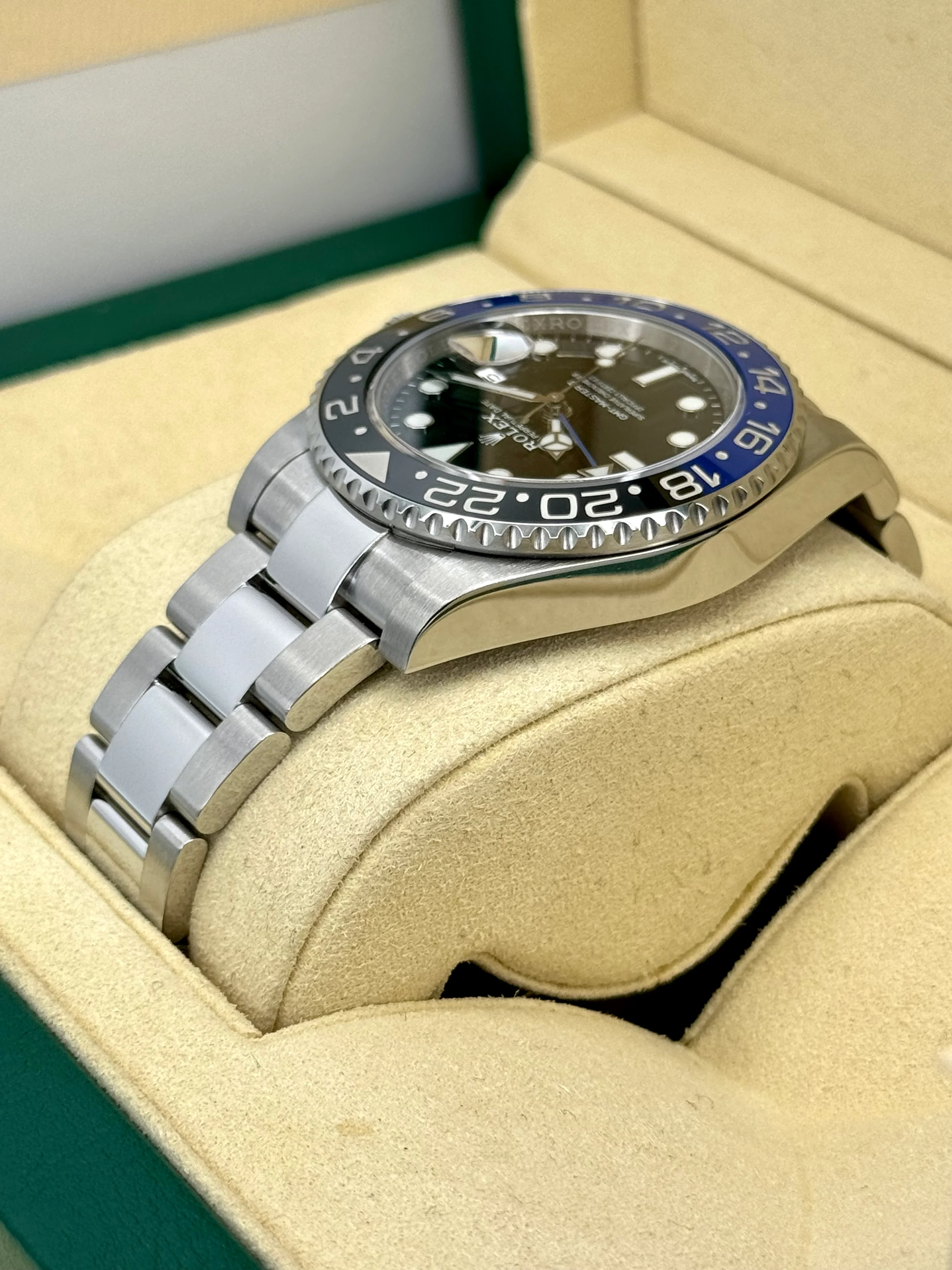 2017 Rolex GMT-Master II "Batman" 40mm 116710BLNR Oyster - Image 7