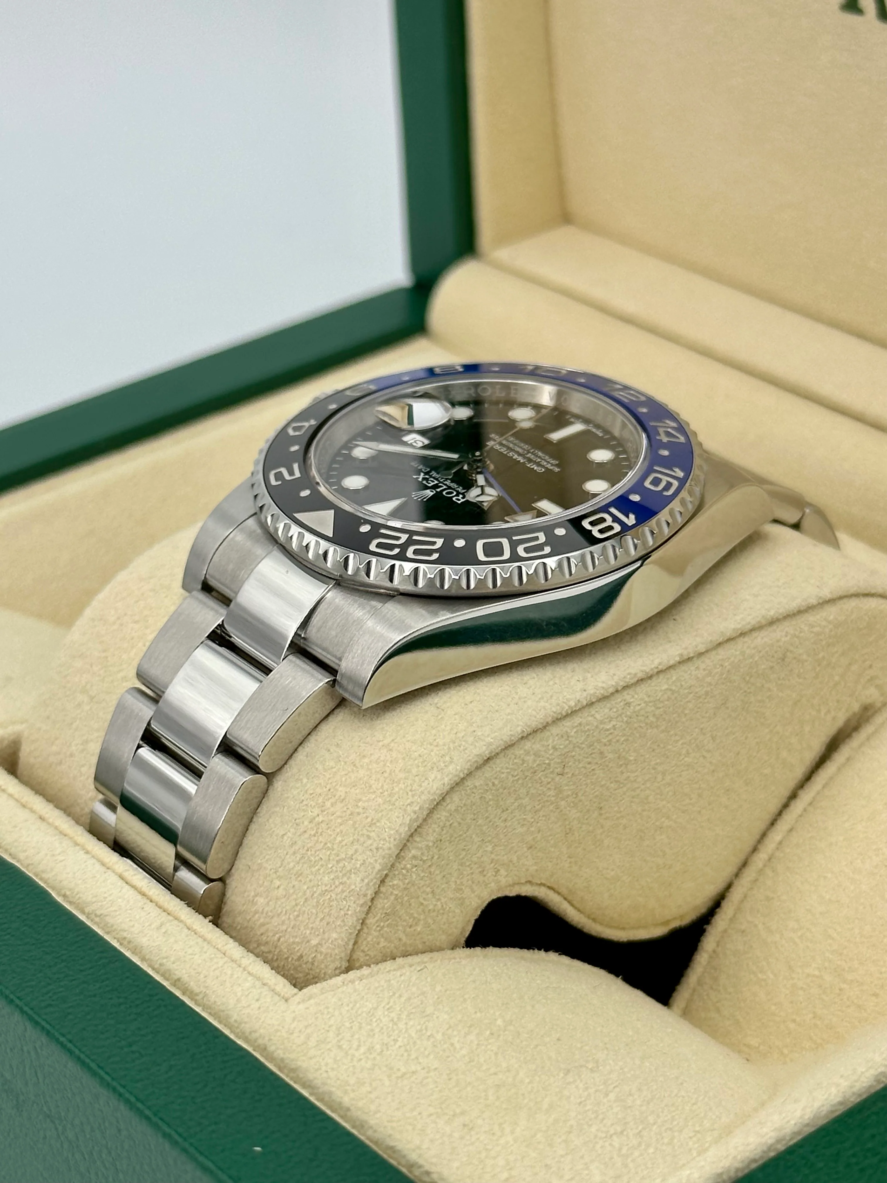 2017 Rolex GMT-Master II "Batman" 40mm 116710BLNR Oyster - Image 7