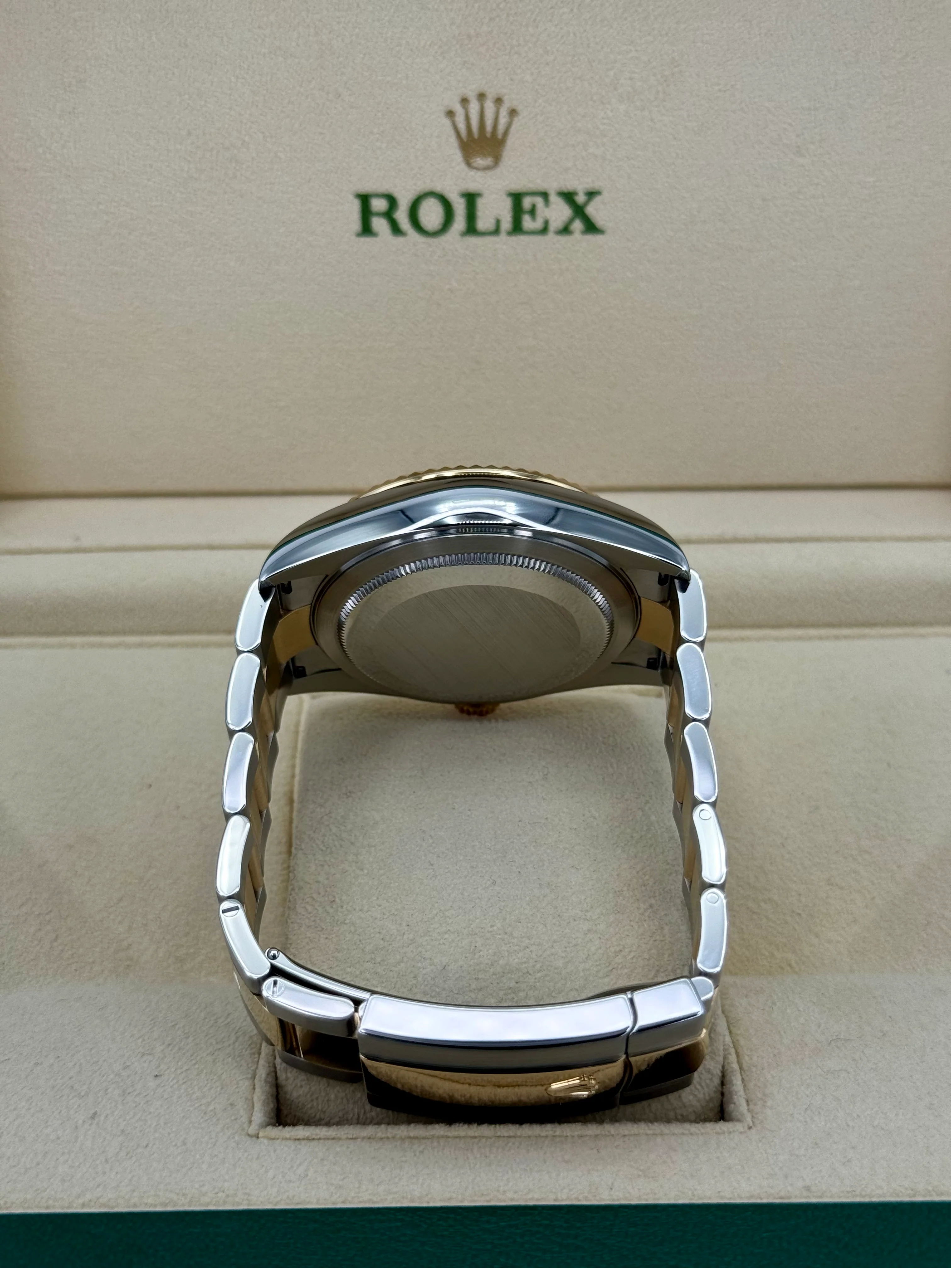 2017 Rolex Sky-Dweller 42mm 326933 Two-Tone Oyster Champagne Dial - Image 10