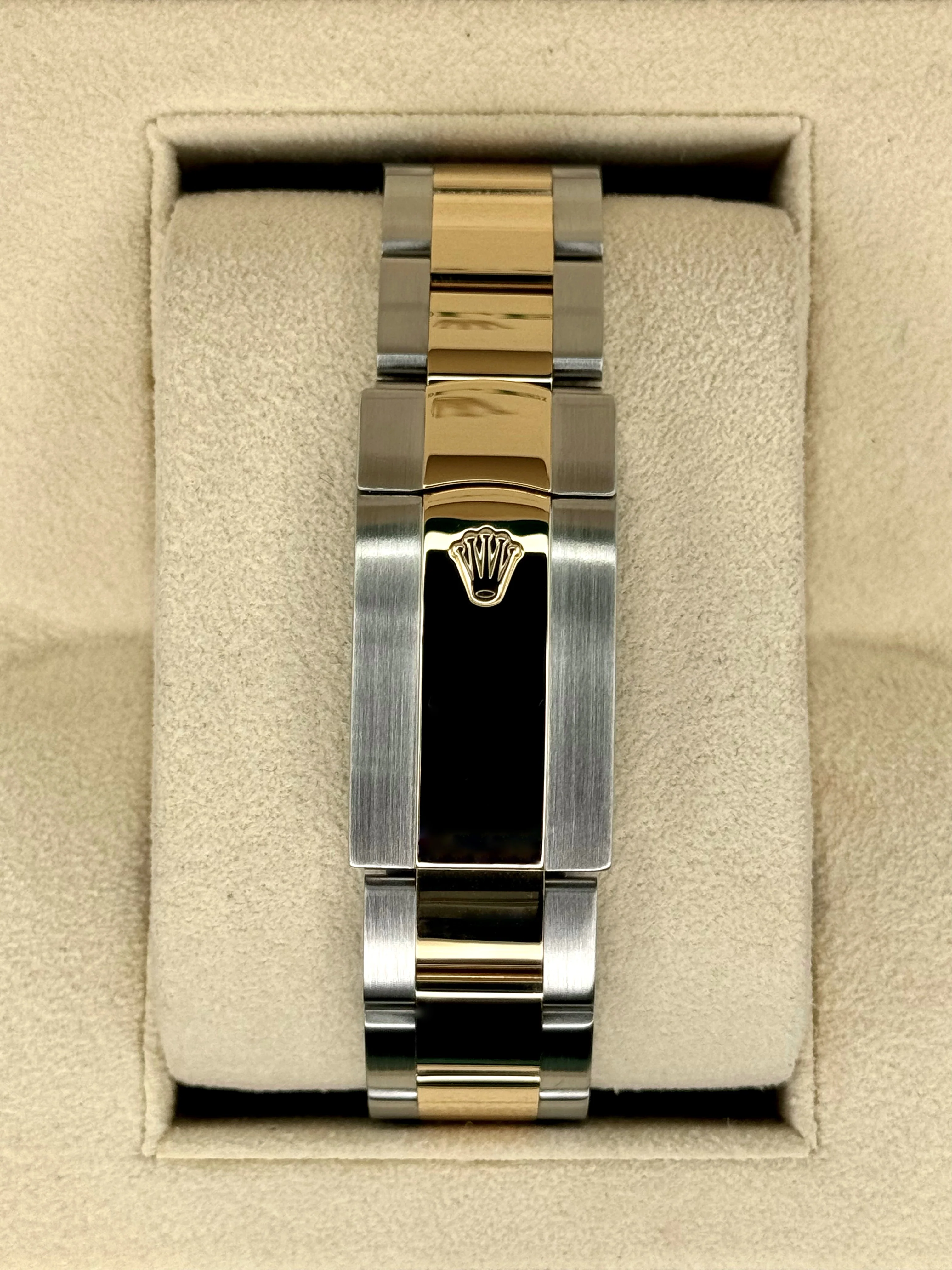 2017 Rolex Sky-Dweller 42mm 326933 Two-Tone Oyster Champagne Dial - Image 2