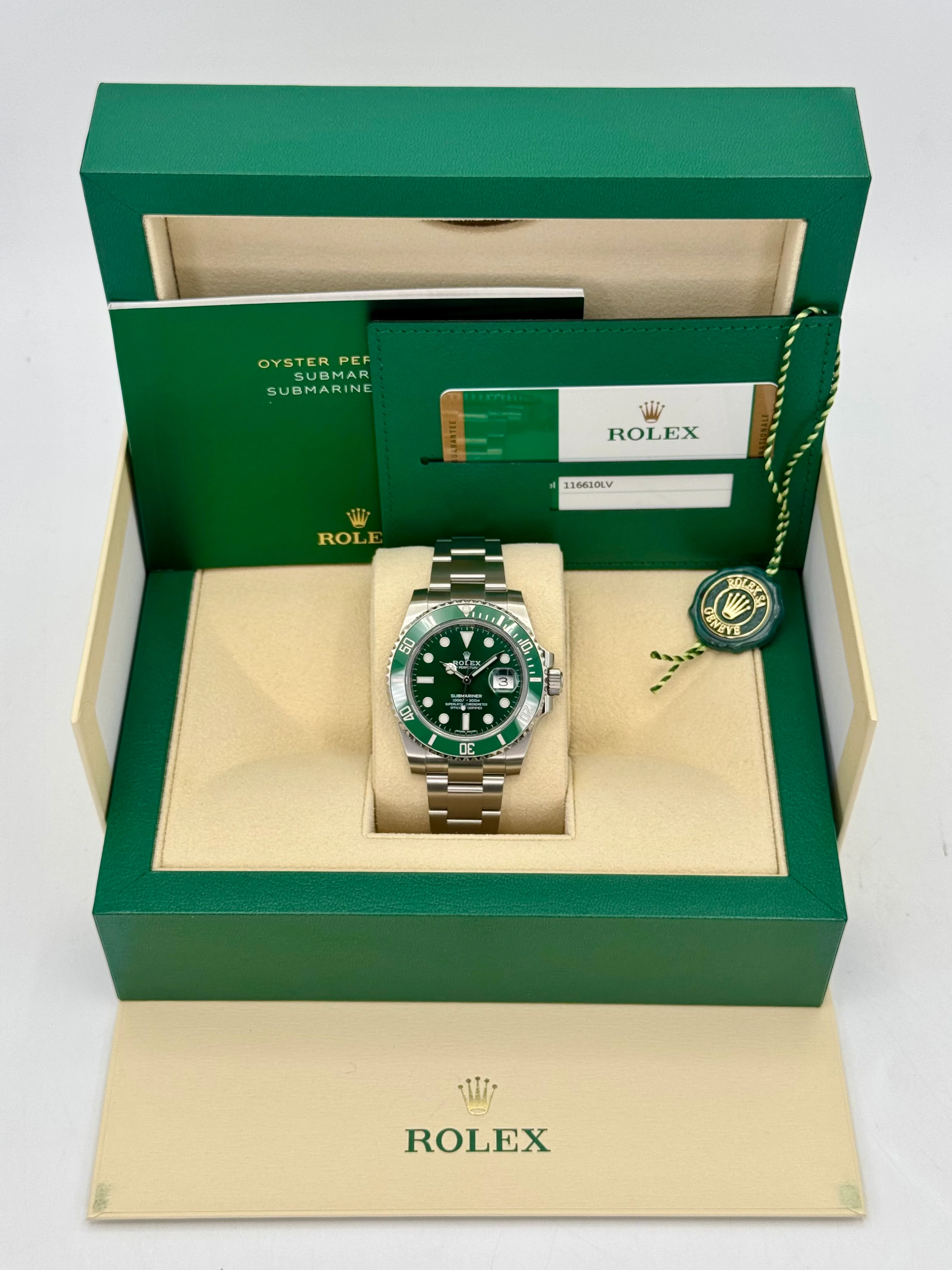 2017 Rolex Submariner "Hulk" 40mm 116610LV Green Dial - Image 11