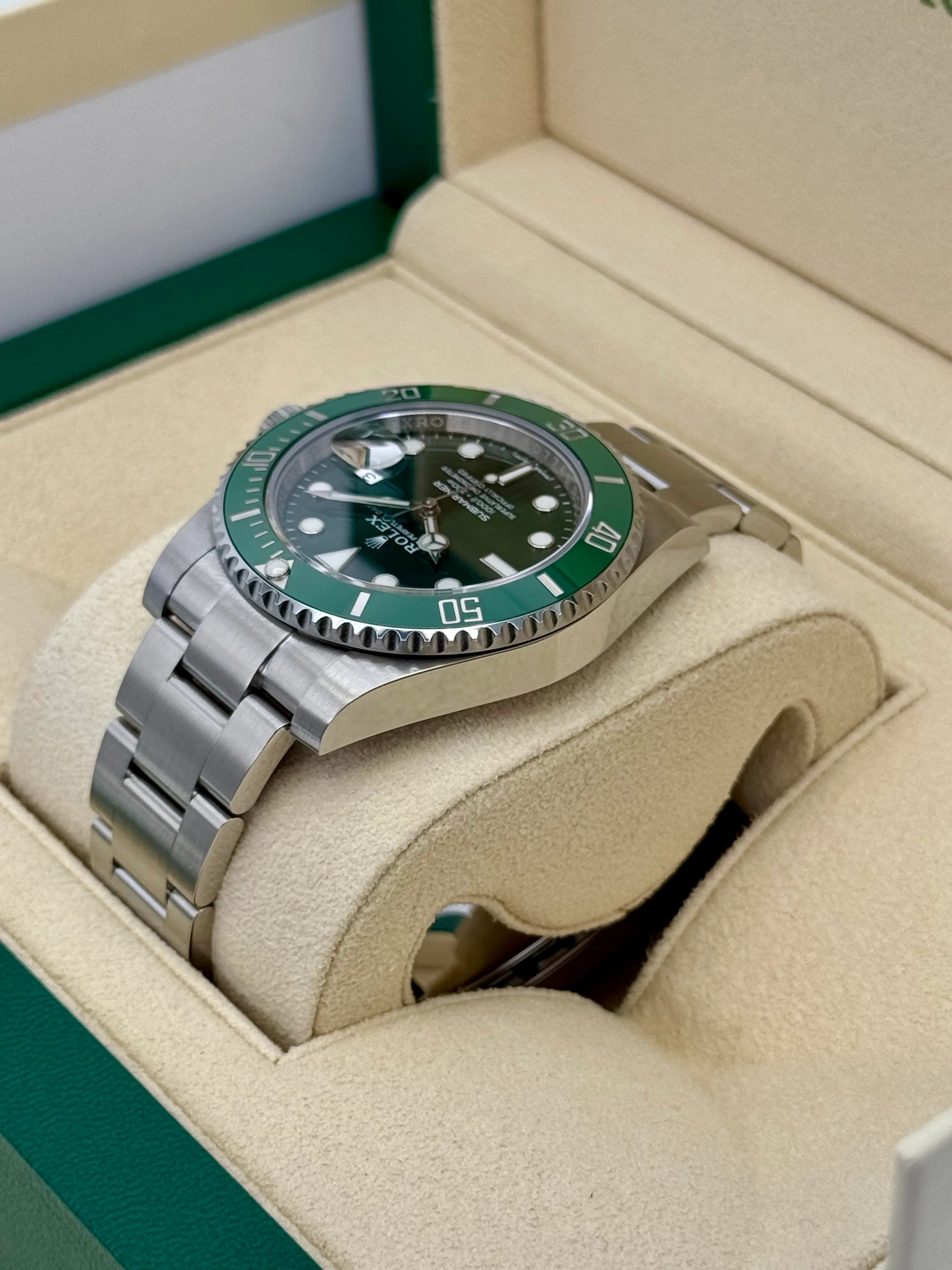2017 Rolex Submariner "Hulk" 40mm 116610LV Green Dial - Image 7