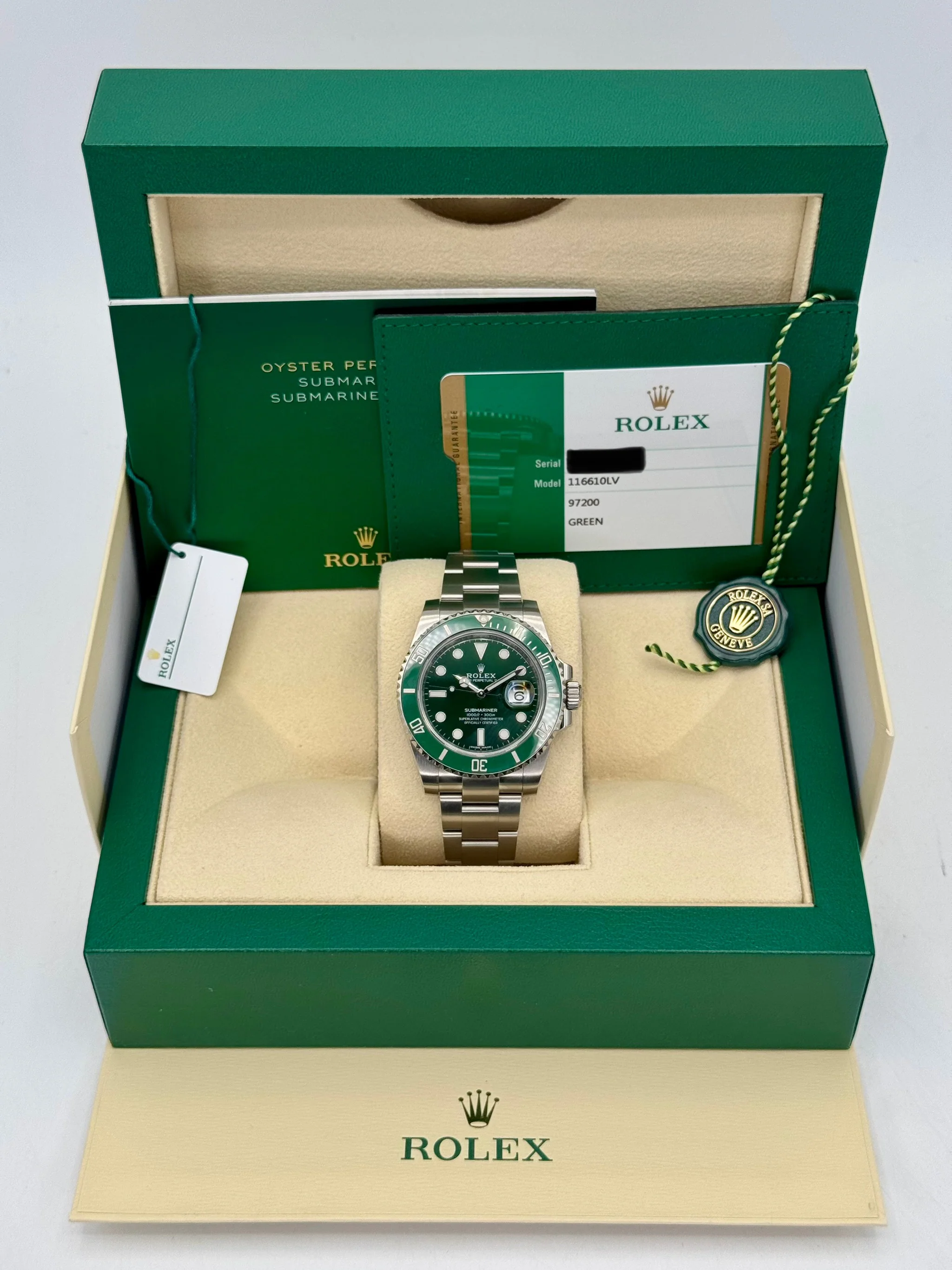 2017 Rolex Submariner "Hulk" 40mm 116610LV Green Dial - Image 11