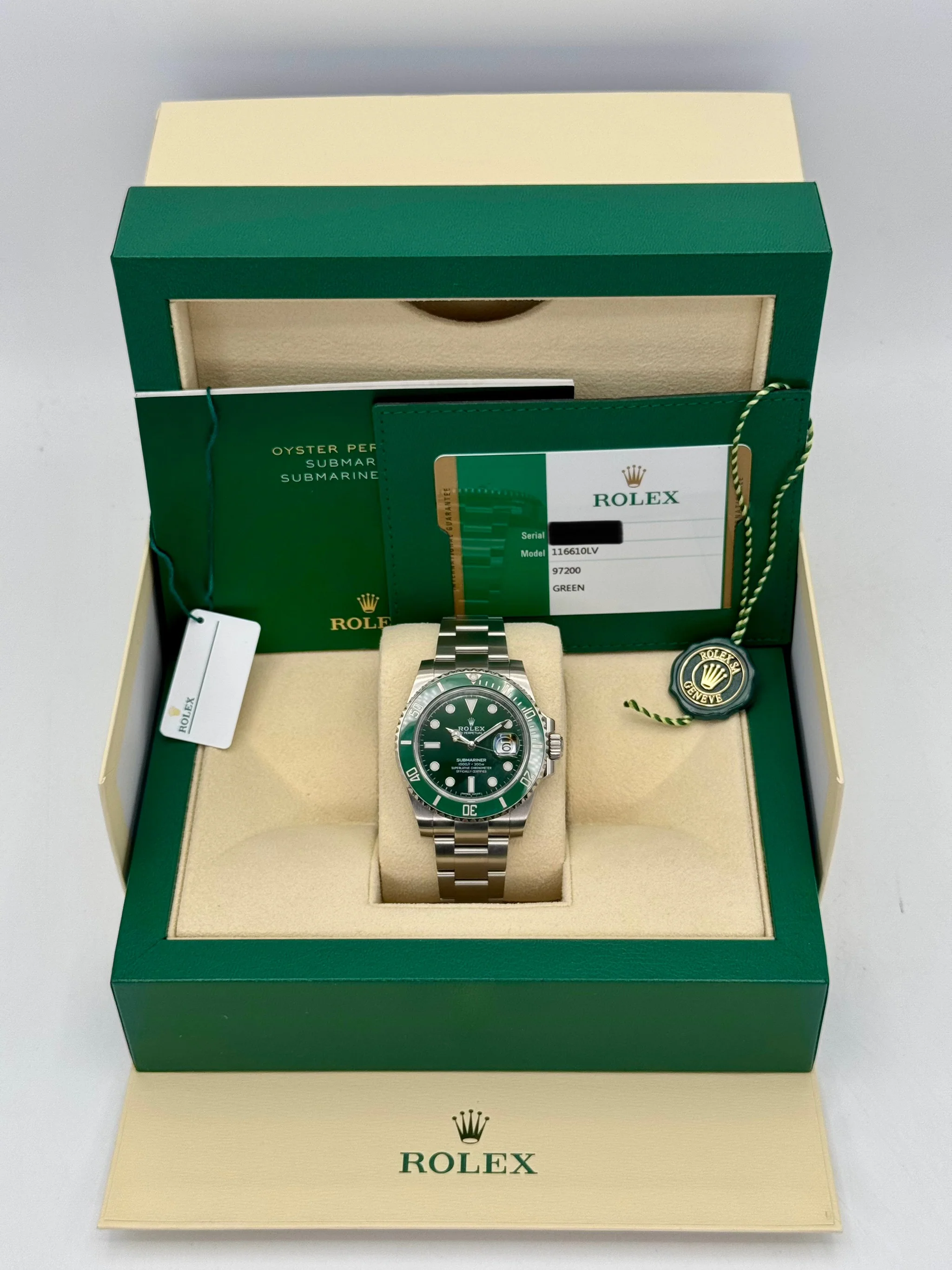 2017 Rolex Submariner "Hulk" 40mm 116610LV Green Dial - Image 12