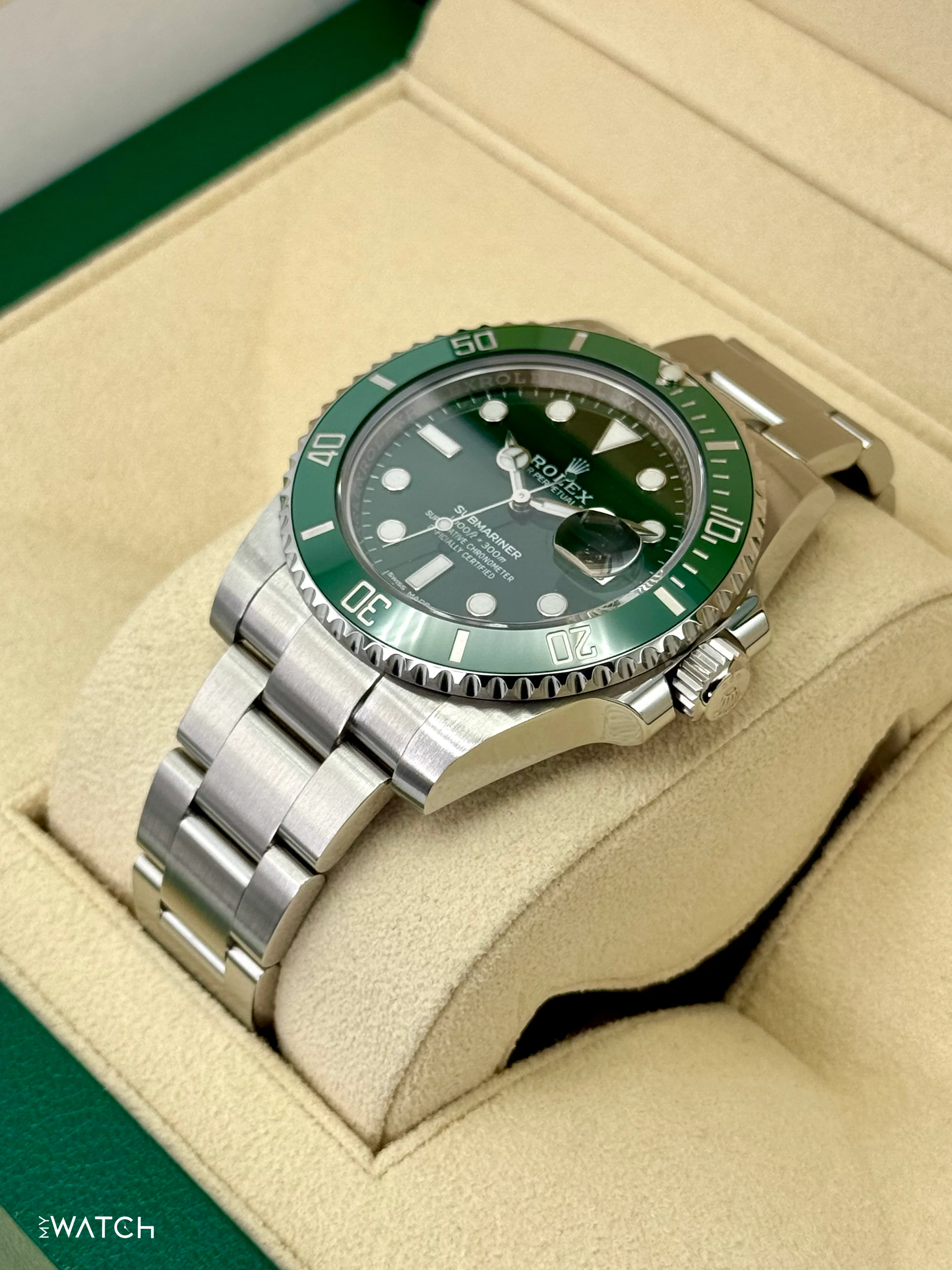 2017 Rolex Submariner "Hulk" 40mm 116610LV Green Dial - Image 5