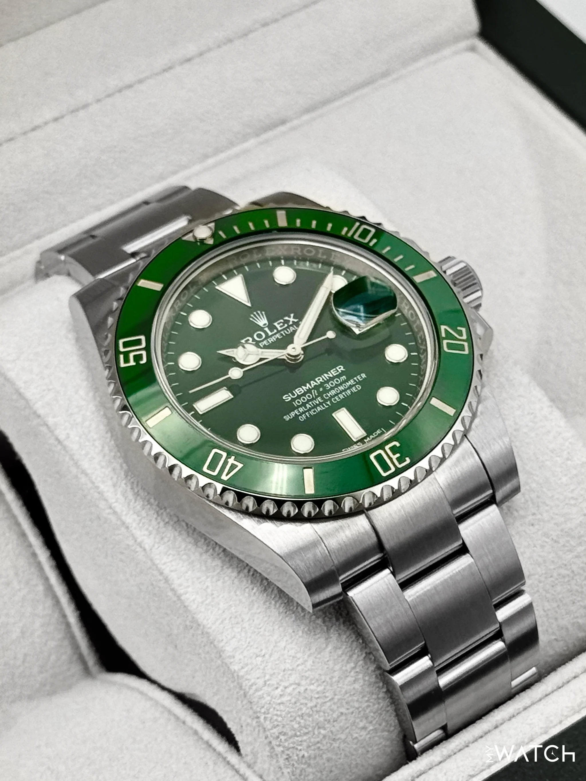 2017 Rolex Submariner “Hulk” 40mm 116610LV Green Dial - Image 6