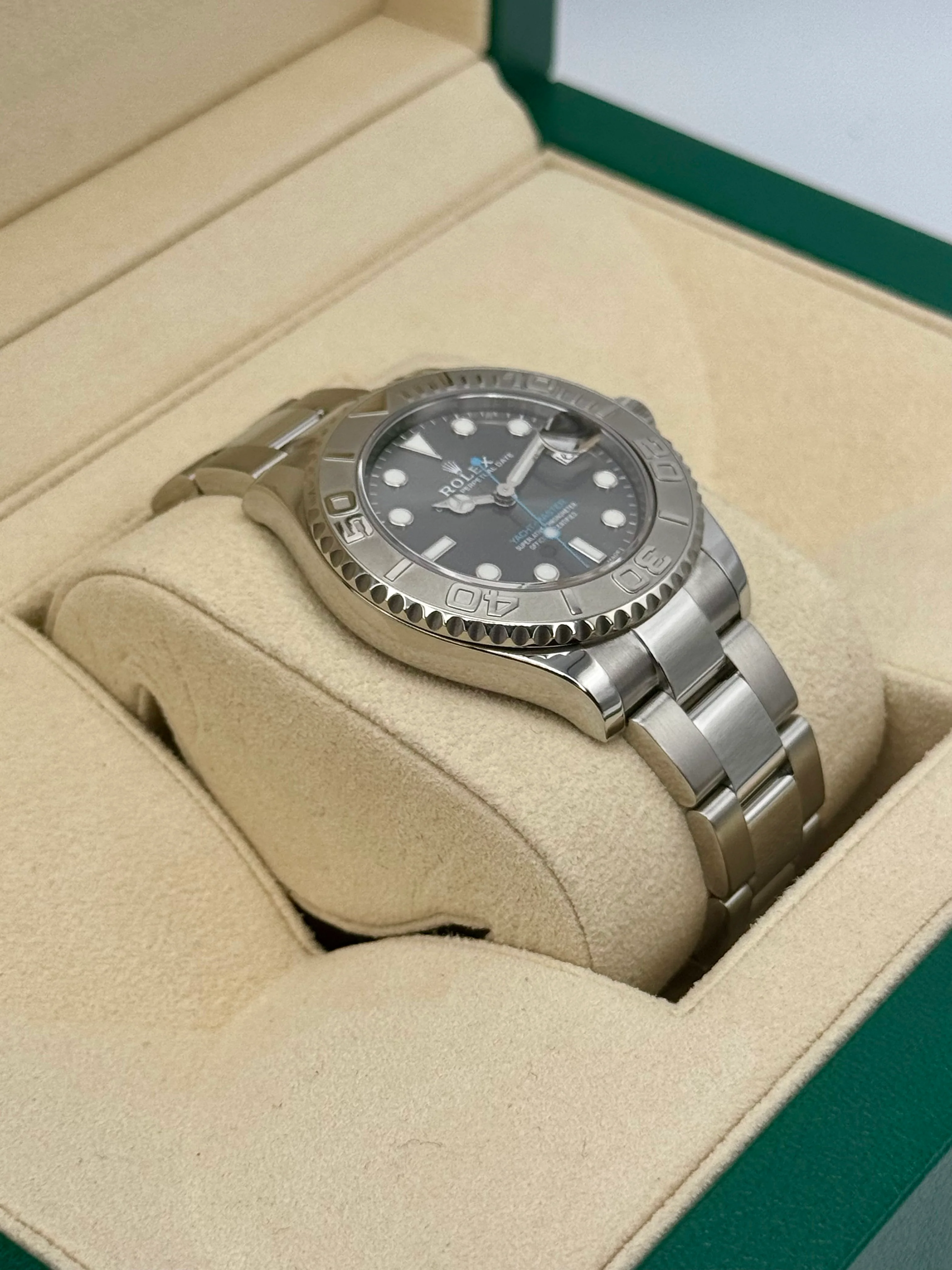 2017 Rolex Yacht-Master 37mm 268622 Stainless Steel Rhodium Dial - Image 6