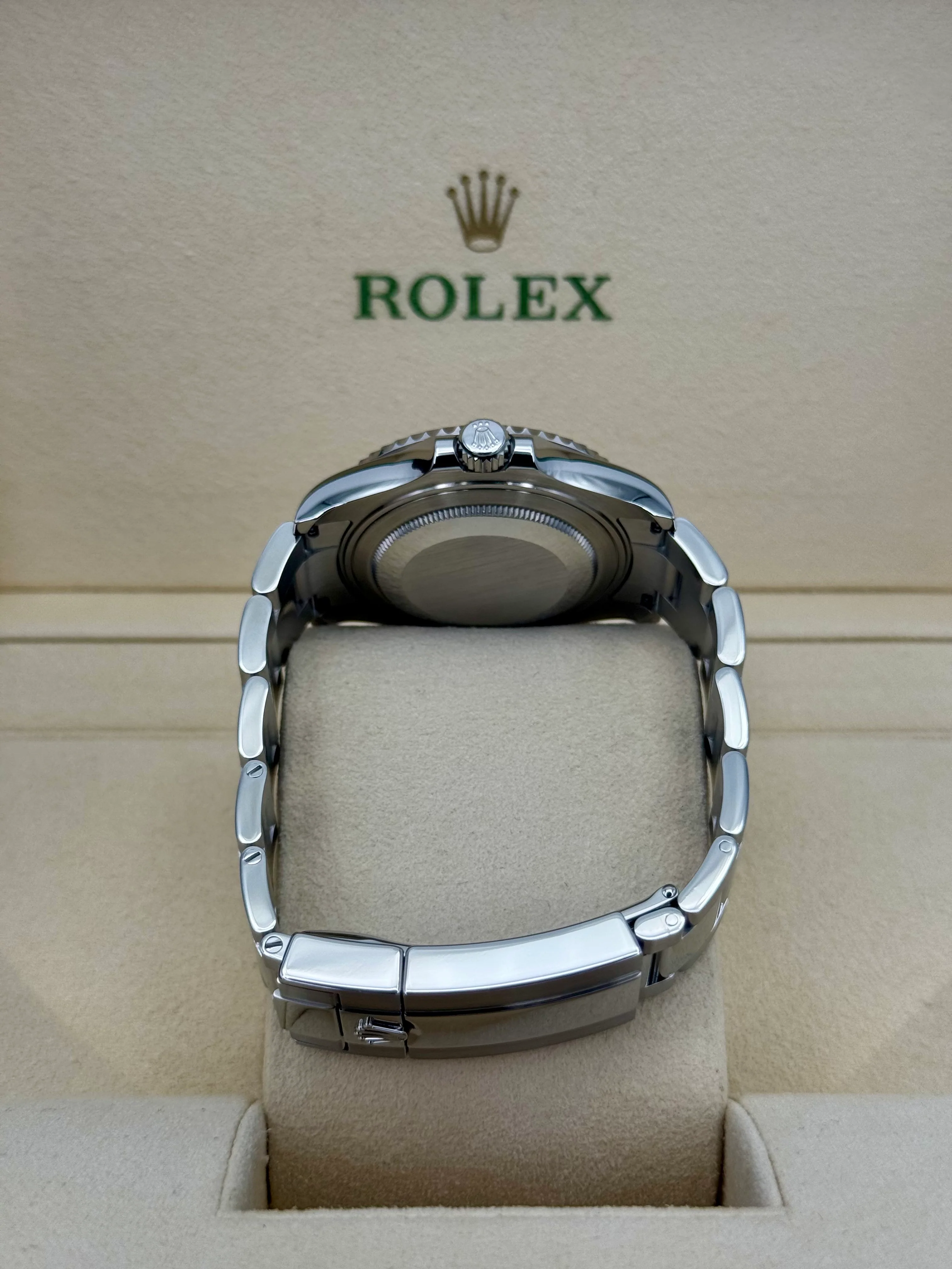 2017 Rolex Yacht-Master 37mm 268622 Stainless Steel Rhodium Dial - Image 9