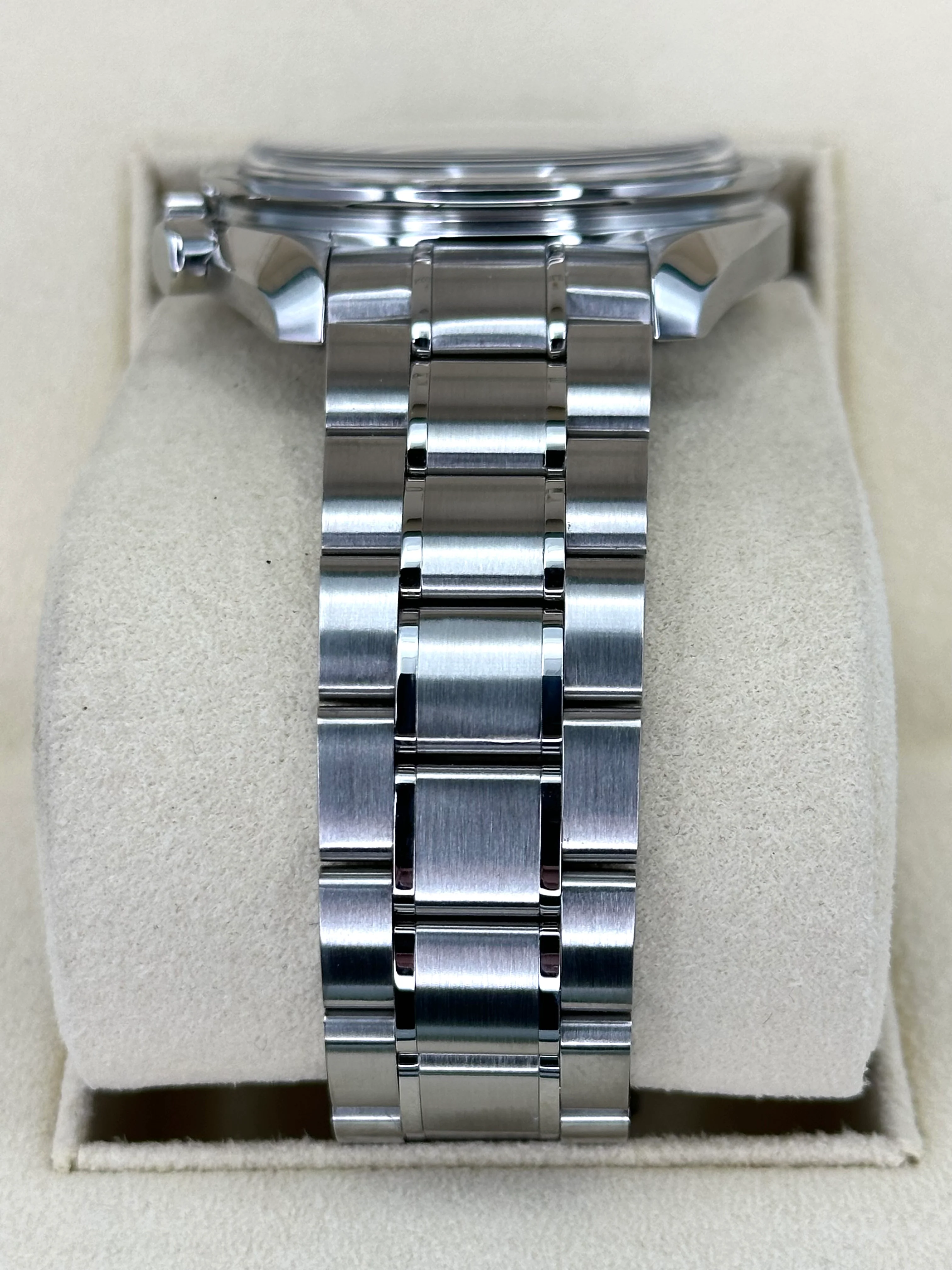 2018 Omega Professional Moonwatch “Sapphire Sandwich” 42mm Black Dial - Image 4