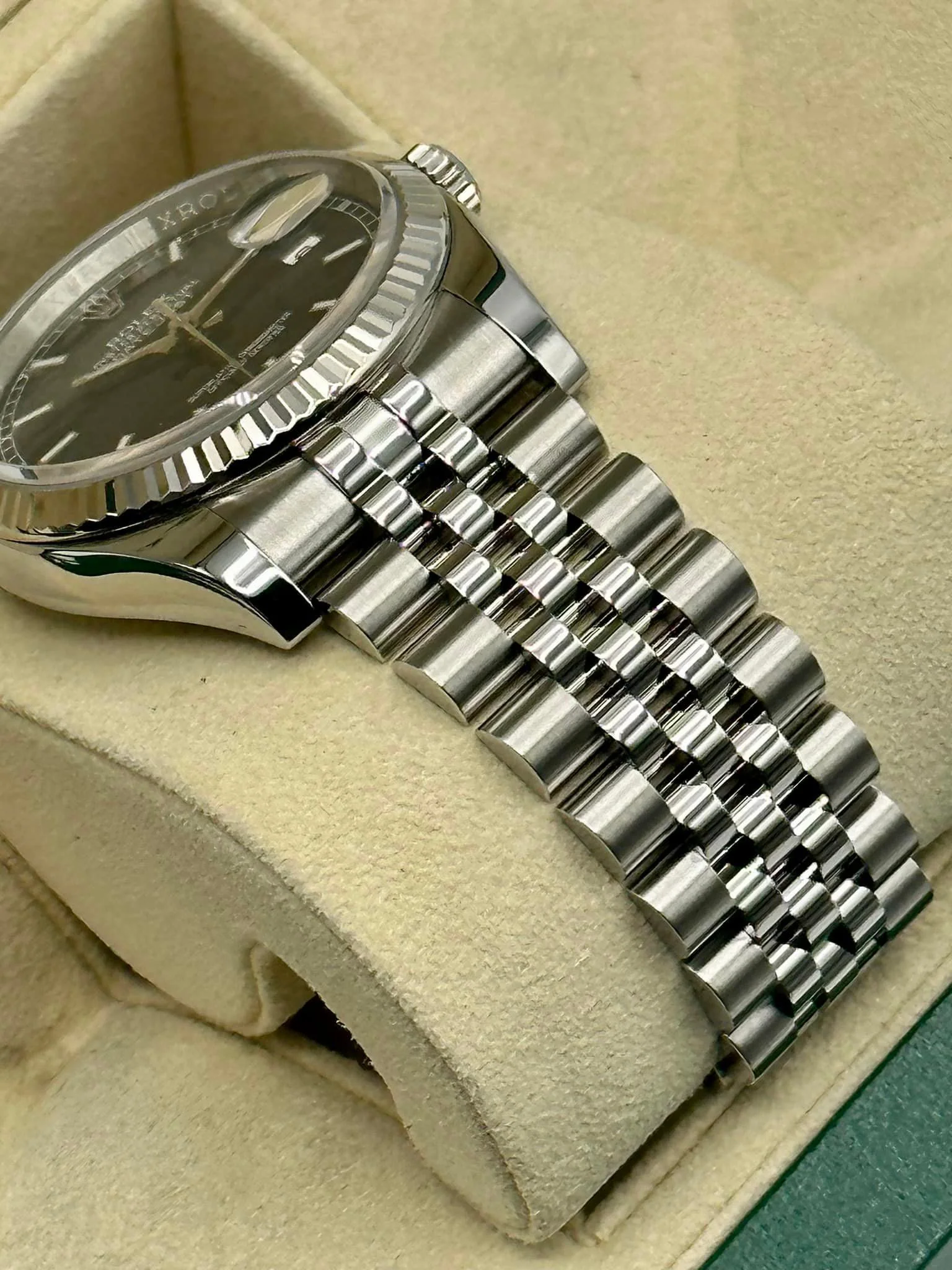 2018 Rolex Datejust 36mm 116234 Jubilee Blue Stick Roulette Date Dial - Image 7