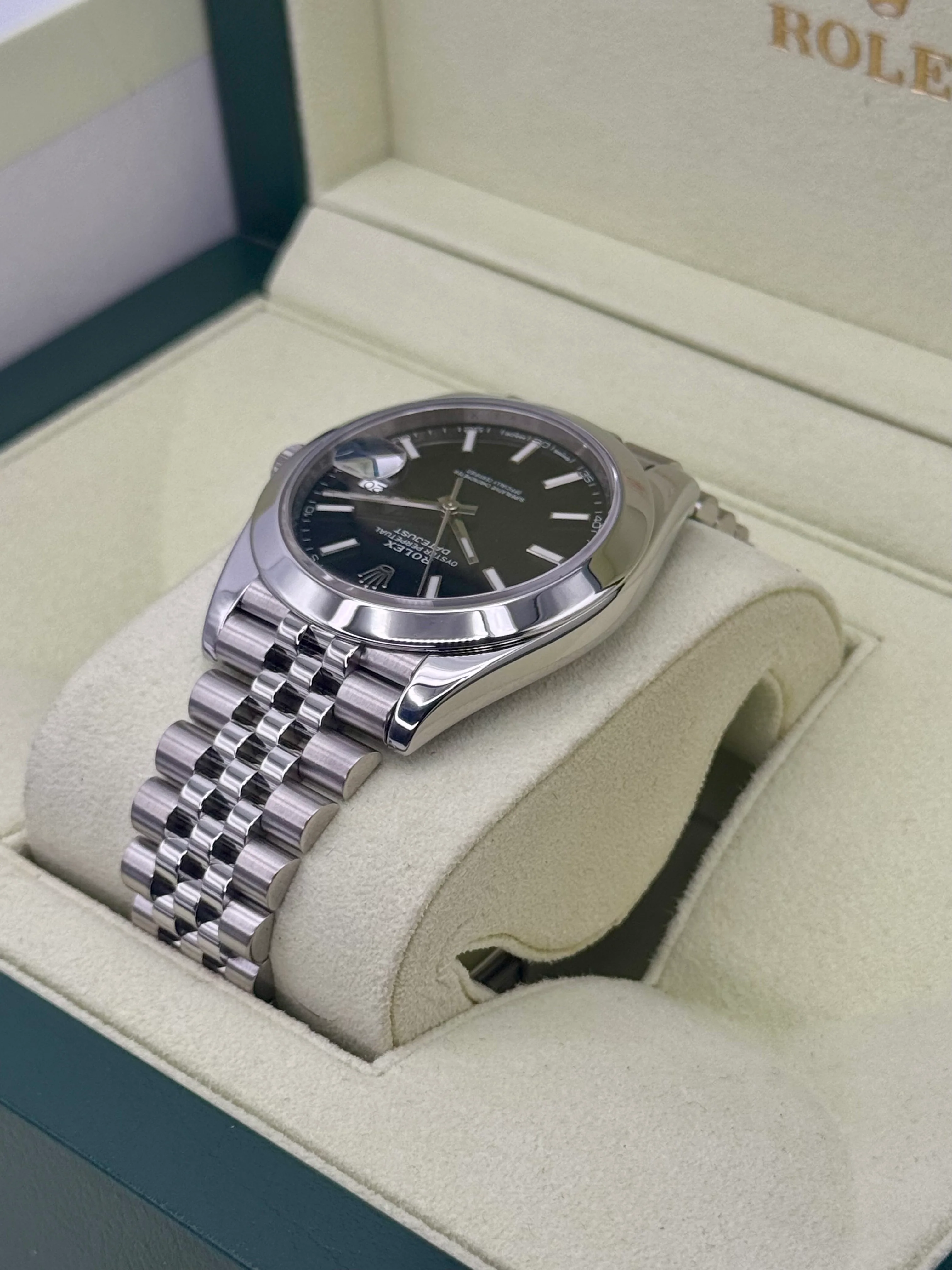 2018 Rolex Datejust 41mm 126300 Stainless Steel Jubilee Black Dial - Image 7