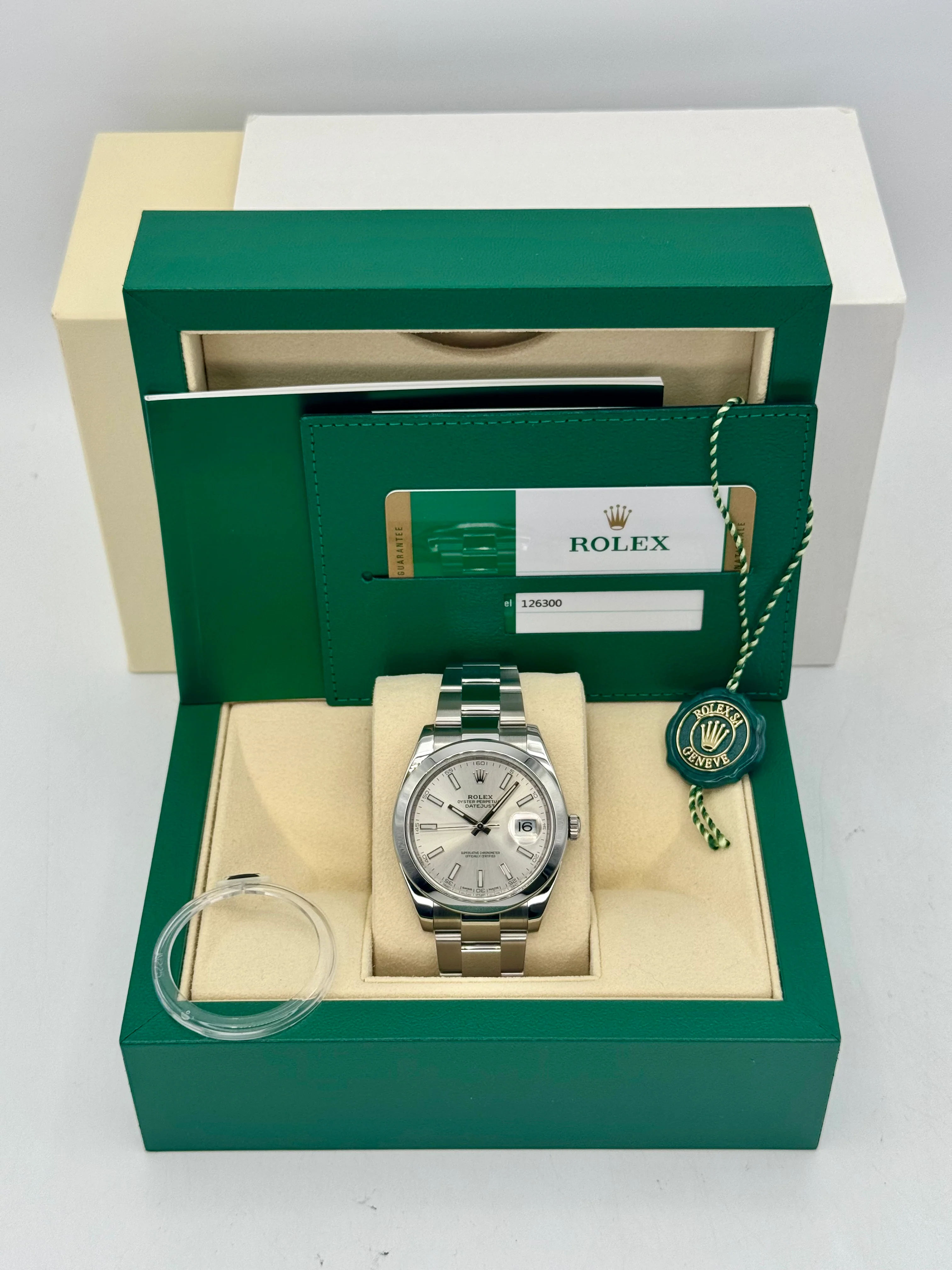 2018 Rolex Datejust 41mm 126300 Stainless Steel Oyster Silver Dial - Image 12