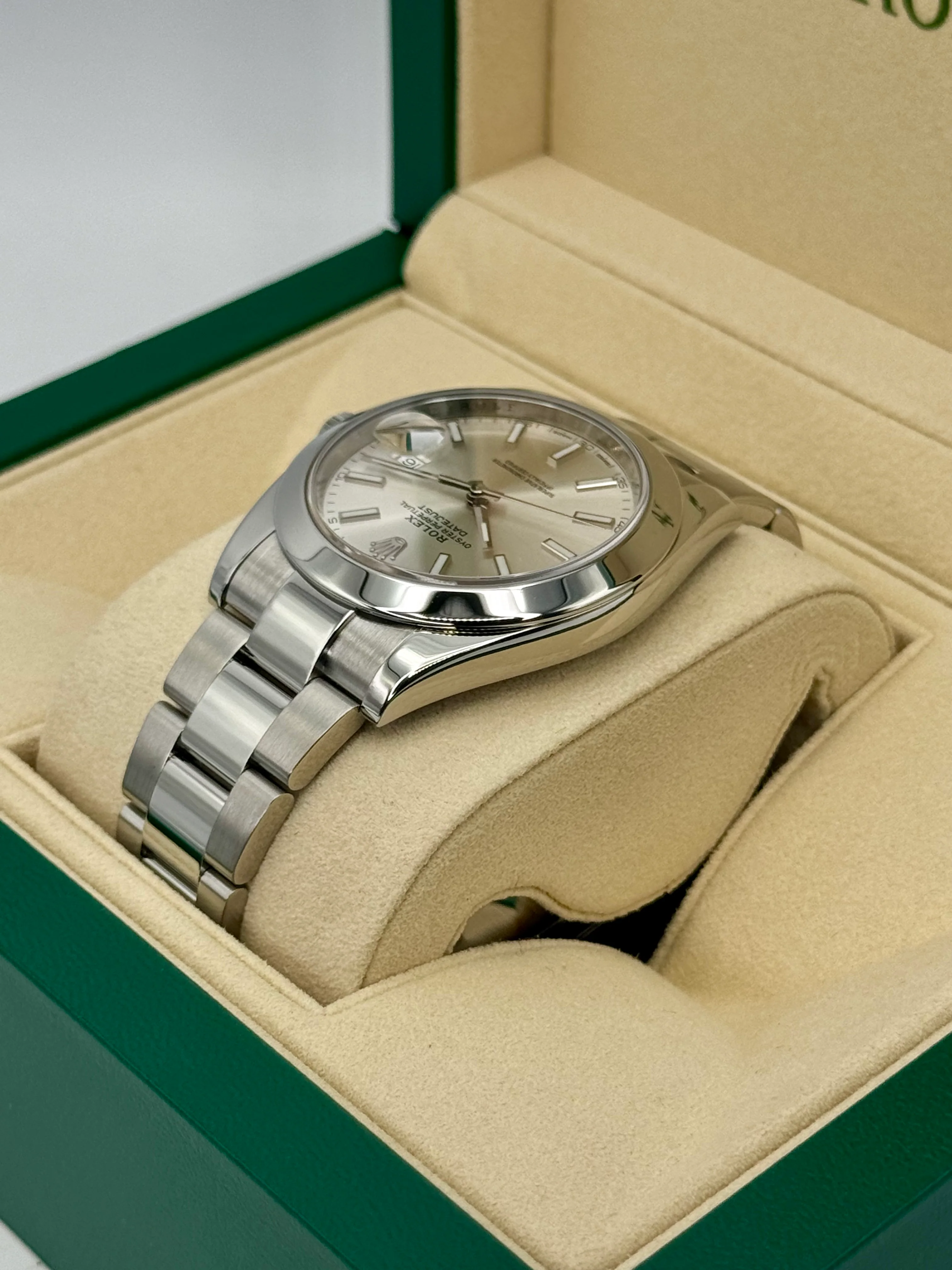 2018 Rolex Datejust 41mm 126300 Stainless Steel Oyster Silver Dial - Image 7